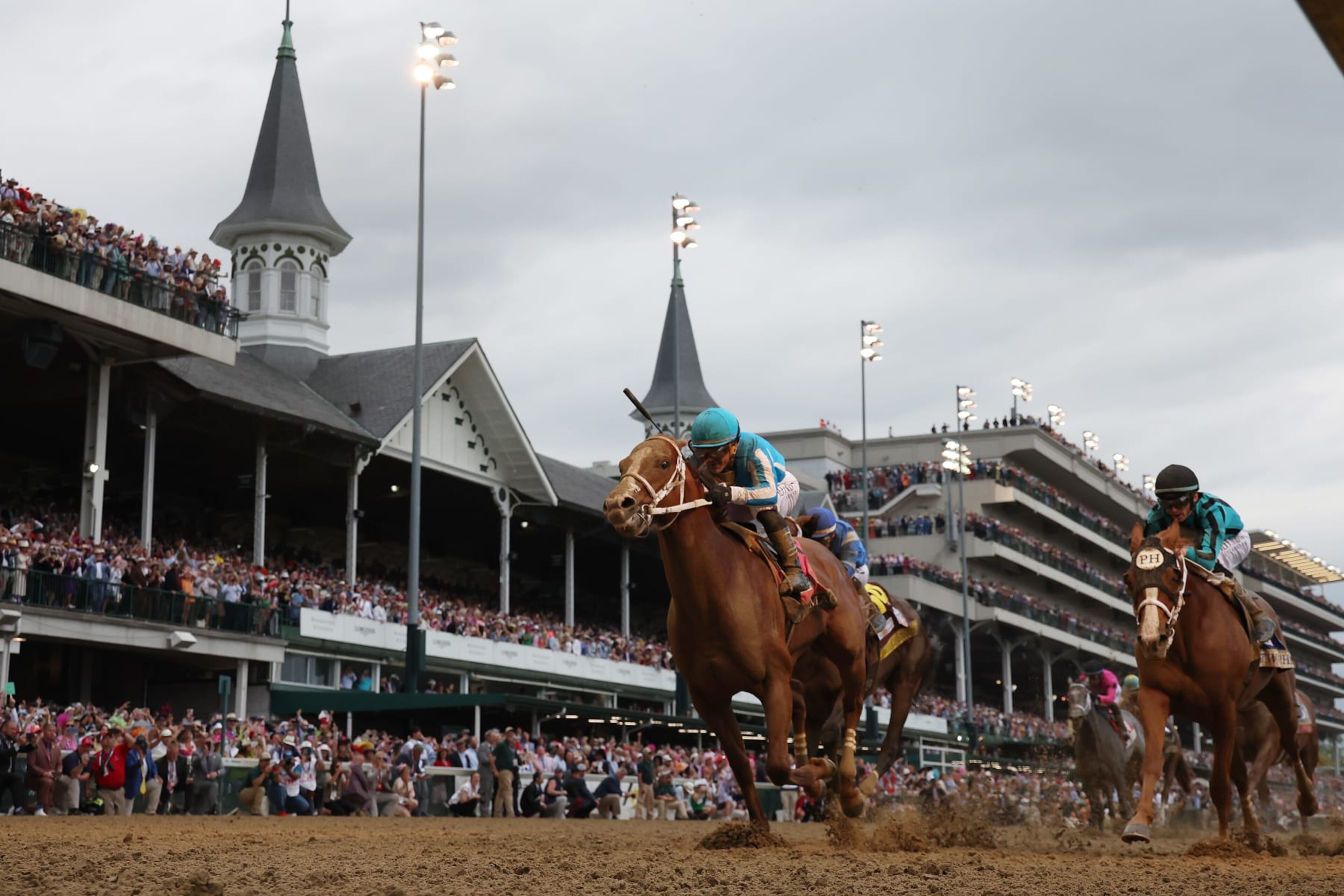 2023 winner Mage and jockey Javier Castellano