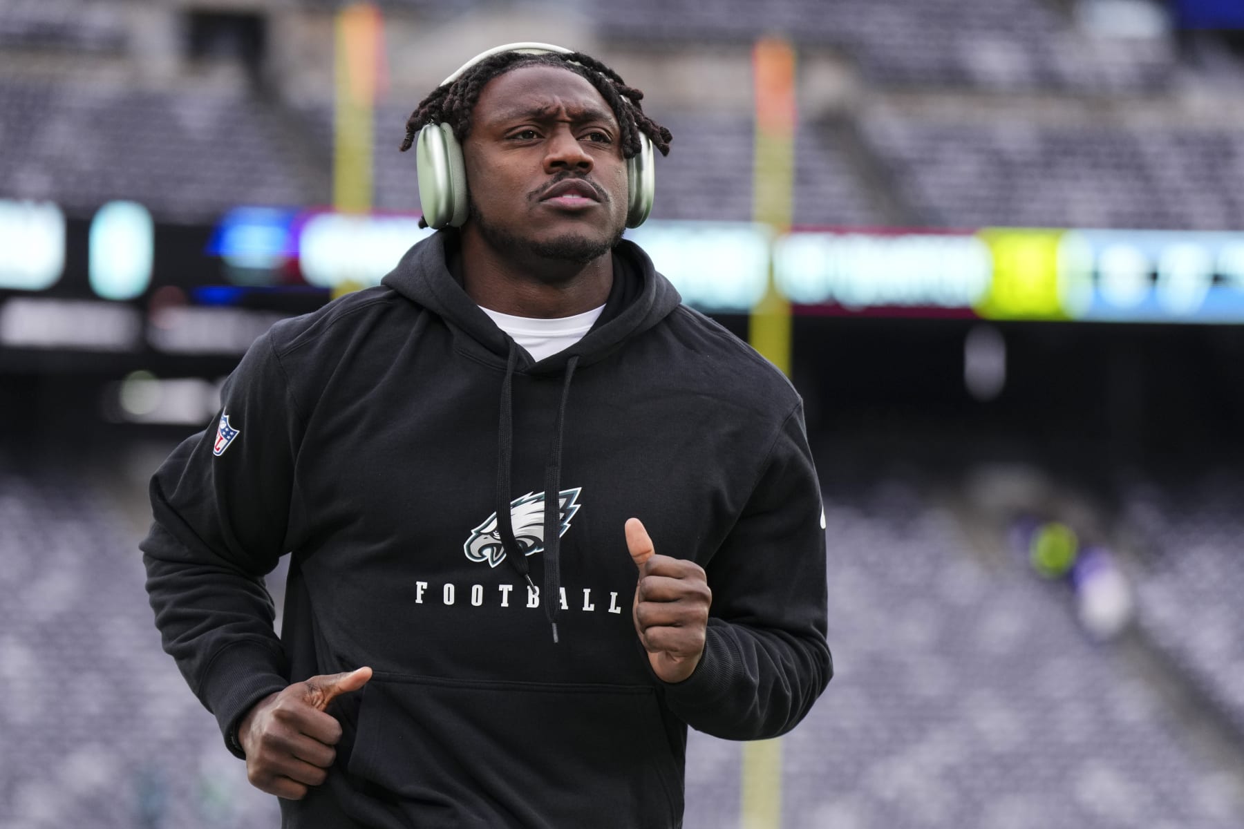 EAST RUTHERFORD, NJ - JANUARY 07: A.J. Brown #11 of the Philadelphia Eagles warms up prior to an NFL football game against the New York Giants at MetLife Stadium on January 7, 2024 in East Rutherford, New Jersey. (Photo by Cooper Neill/Getty Images)