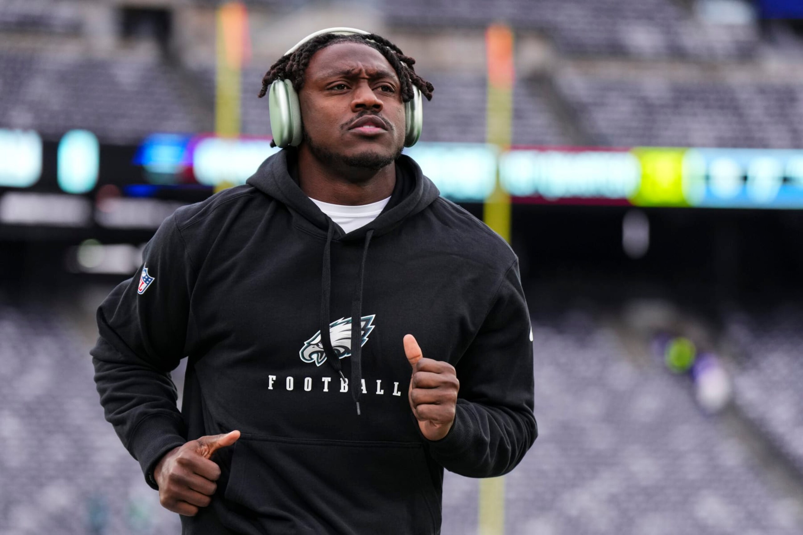 EAST RUTHERFORD, NJ - JANUARY 07: A.J. Brown #11 of the Philadelphia Eagles warms up prior to an NFL football game against the New York Giants at MetLife Stadium on January 7, 2024 in East Rutherford, New Jersey. (Photo by Cooper Neill/Getty Images) EAST RUTHERFORD, NJ - JANUARY 07: A.J. Brown #11 of the Philadelphia Eagles warms up prior to an NFL football game against the New York Giants at MetLife Stadium on January 7, 2024 in East Rutherford, New Jersey. (Photo by Cooper Neill/Getty Images)