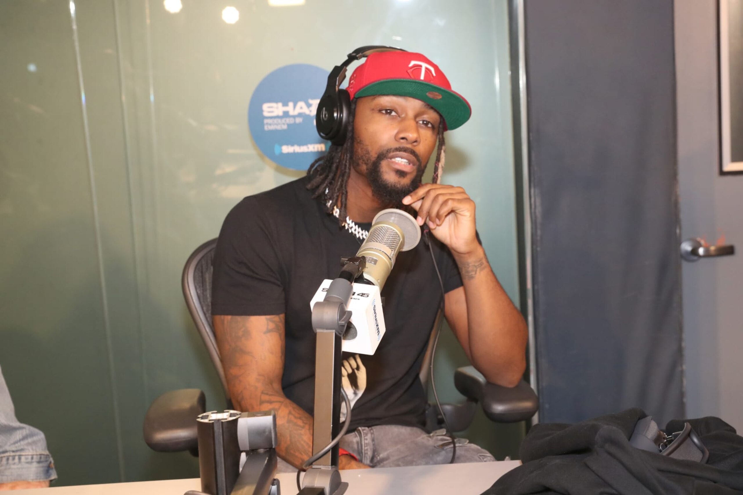 NEW YORK, NEW YORK - SEPTEMBER 20: Swerve Strickland visits SiriusXM at SiriusXM Studios on September 20, 2022 in New York City. (Photo by Johnny Nunez/Getty Images)