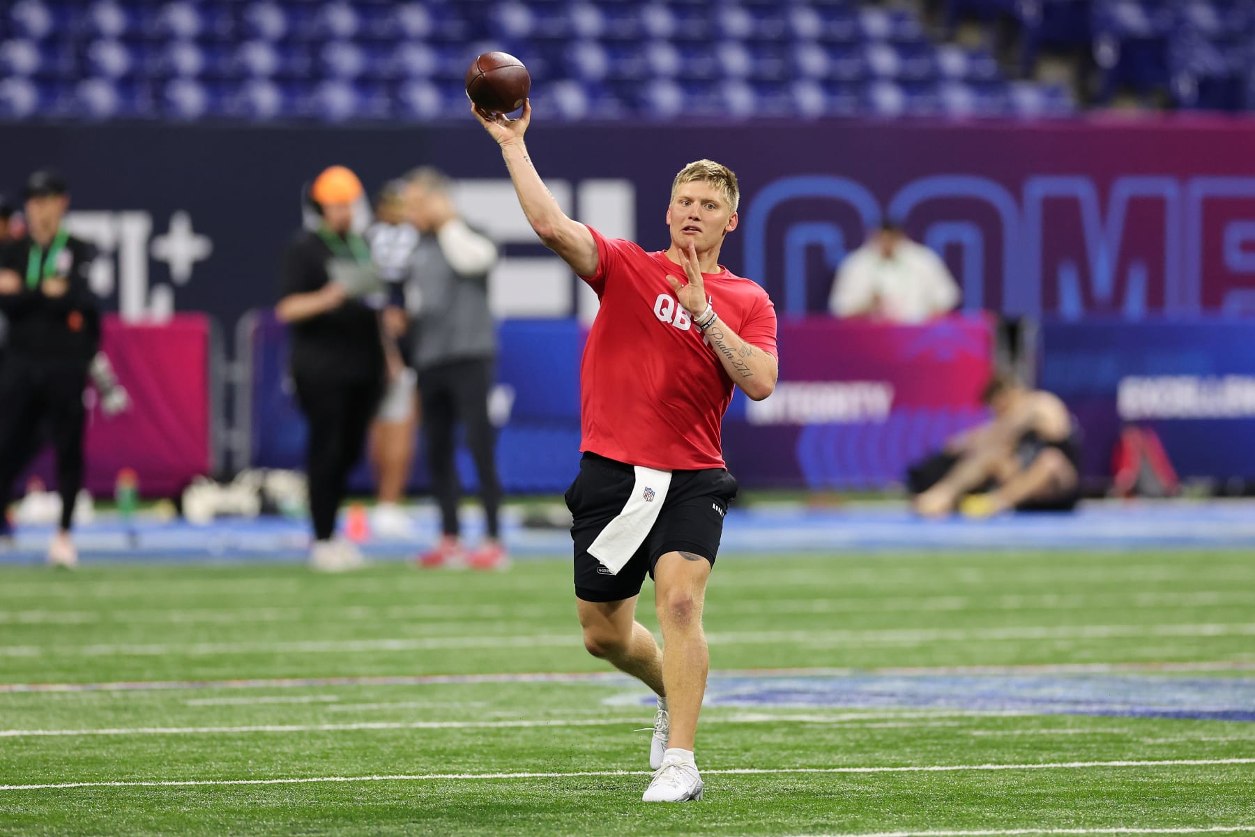 INDIANAPOLIS, INDIANA - MARCH 02: Austin Reed #QB11 of Western Kentucky participates in a drill during the NFL Combine at Lucas Oil Stadium on March 02, 2024 in Indianapolis, Indiana. (Photo by Stacy Revere/Getty Images)