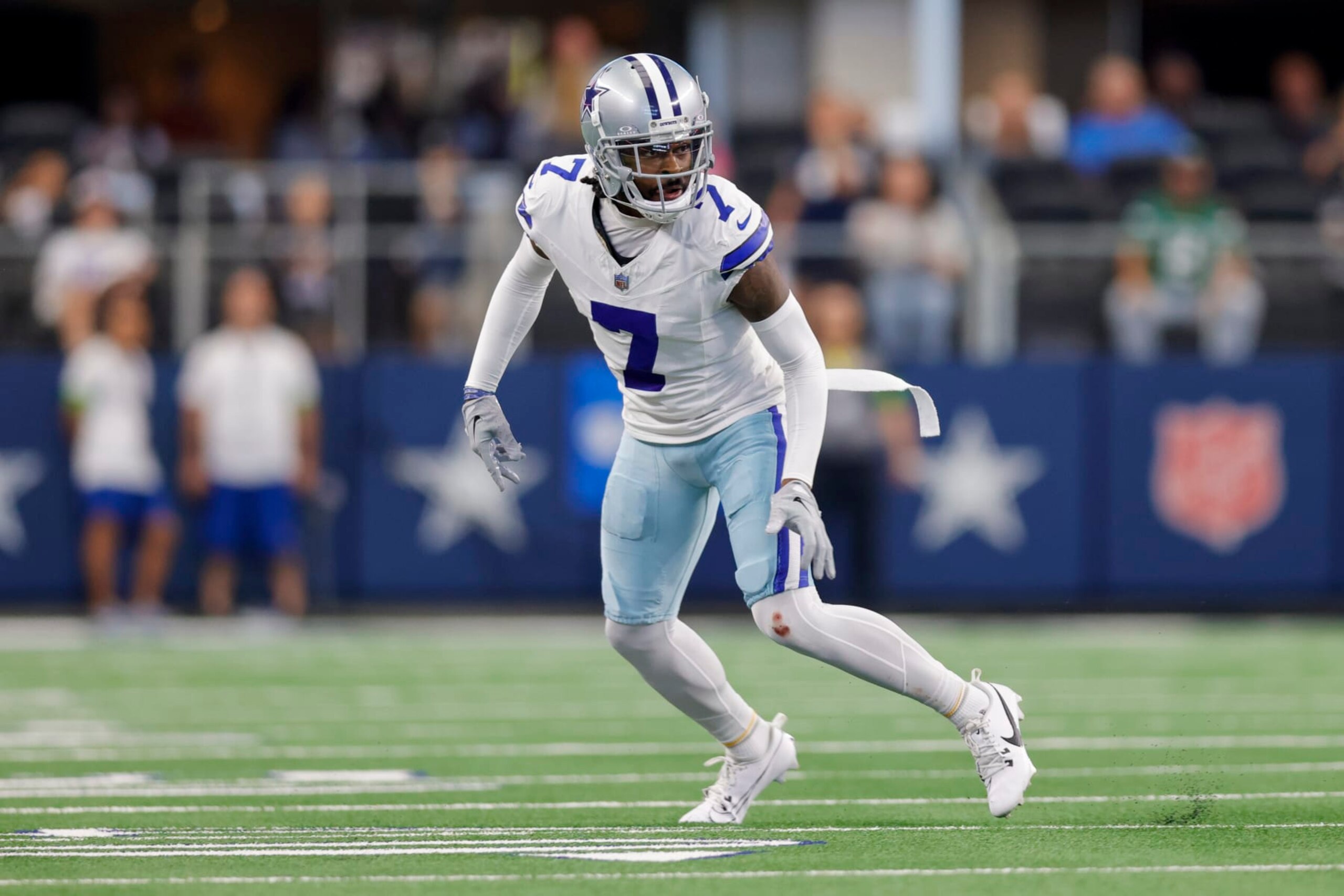 ARLINGTON, TX - SEPTEMBER 17: Dallas Cowboys cornerback Trevon Diggs (7) watches the play during the game between the Dallas Cowboys and the New York Jets on September 17, 2023 at AT&T Stadium in Arlington, Texas. (Photo by Matthew Pearce/Icon Sportswire via Getty Images)