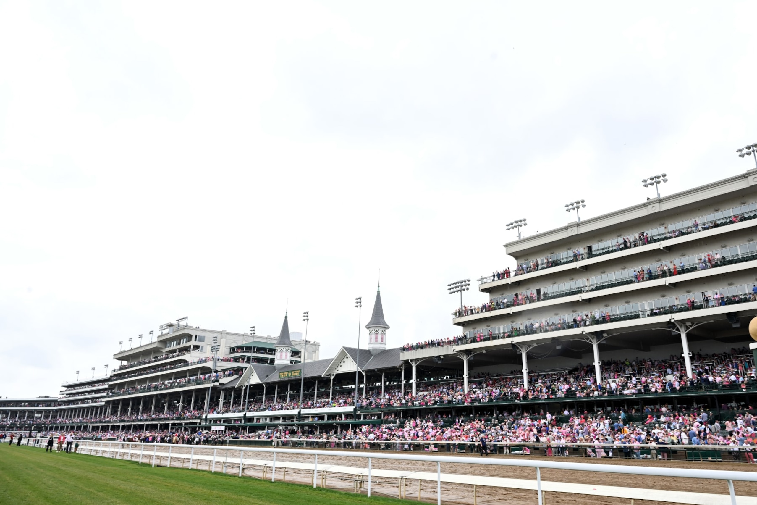 LOUISVILLE, KENTUCKY - MAY 03: Atmosphere at The 150th Kentucky Oaks at Churchill Downs on May 03, 2024 in Louisville, Kentucky. (Photo by Stephen J. Cohen/Getty Images) LOUISVILLE, KENTUCKY - MAY 03: Atmosphere at The 150th Kentucky Oaks at Churchill Downs on May 03, 2024 in Louisville, Kentucky. (Photo by Stephen J. Cohen/Getty Images)