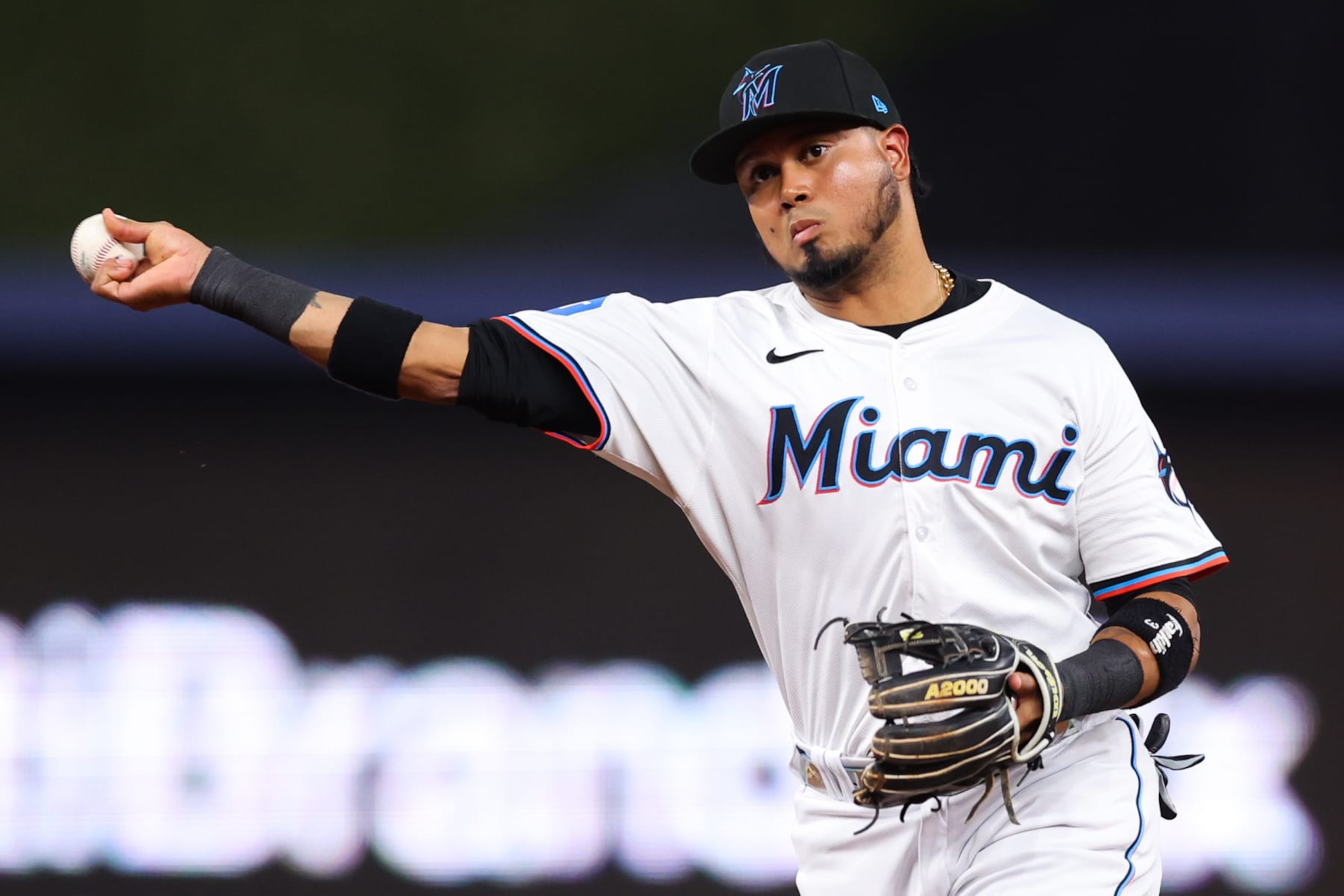 MIAMI, FLORIDA - MAY 01: Luis Arraez #3 of the Miami Marlins throws to first base for an out against the Colorado Rockies during the third inning of the game at loanDepot park on May 01, 2024 in Miami, Florida. (Photo by Megan Briggs/Getty Images) MIAMI, FLORIDA - MAY 01: Luis Arraez #3 of the Miami Marlins throws to first base for an out against the Colorado Rockies during the third inning of the game at loanDepot park on May 01, 2024 in Miami, Florida. (Photo by Megan Briggs/Getty Images)