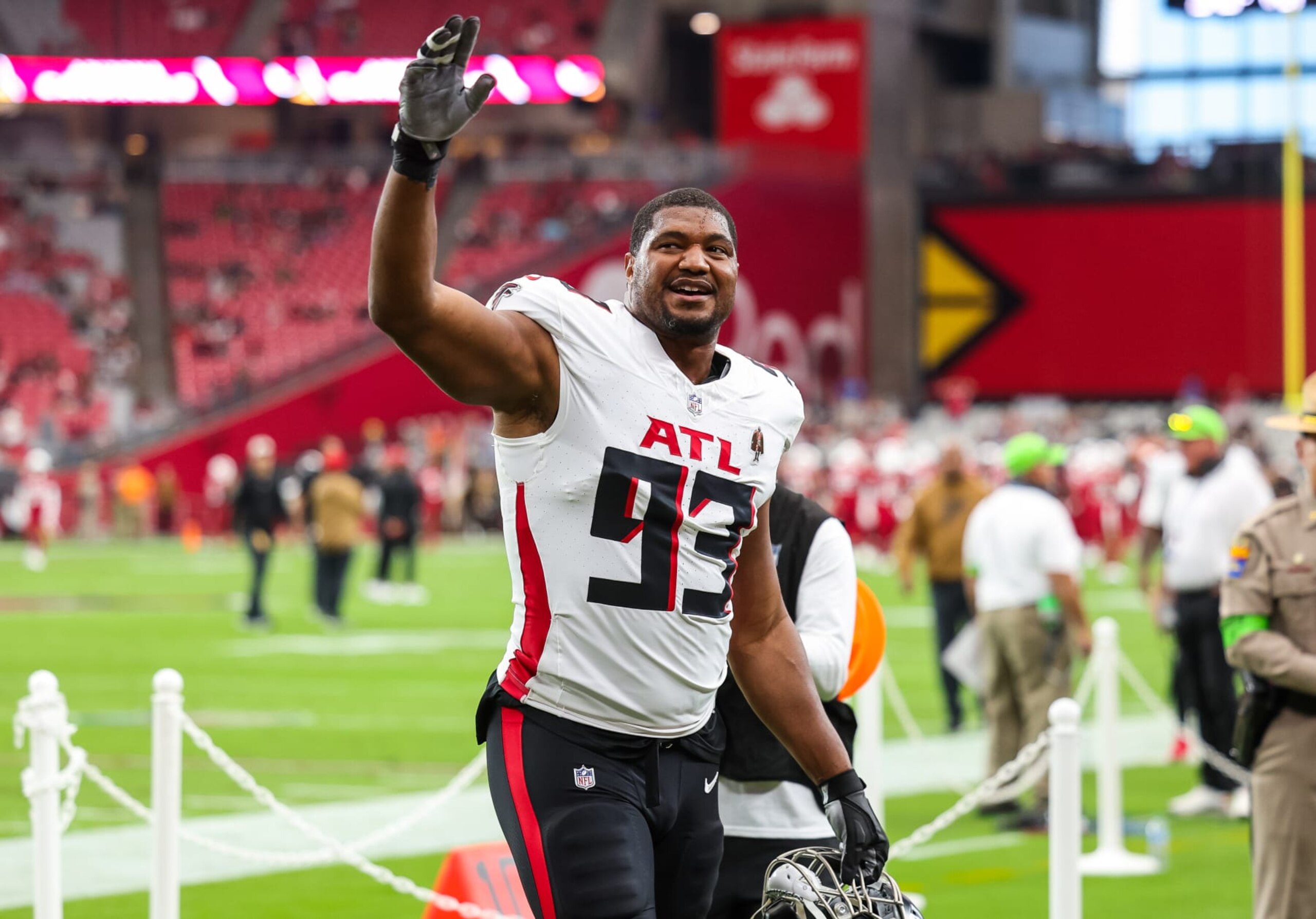 GLENDALE, ARIZONA - NOVEMBER 12: Calais Campbell #93 of the Atlanta Falcons, a former Arizona Cardinal, acknlowledges the fans before a game against the Arizona Cardinals at State Farm Stadium on November 12, 2023 in Glendale, Arizona. (Photo by Mike Christy/Getty Images)