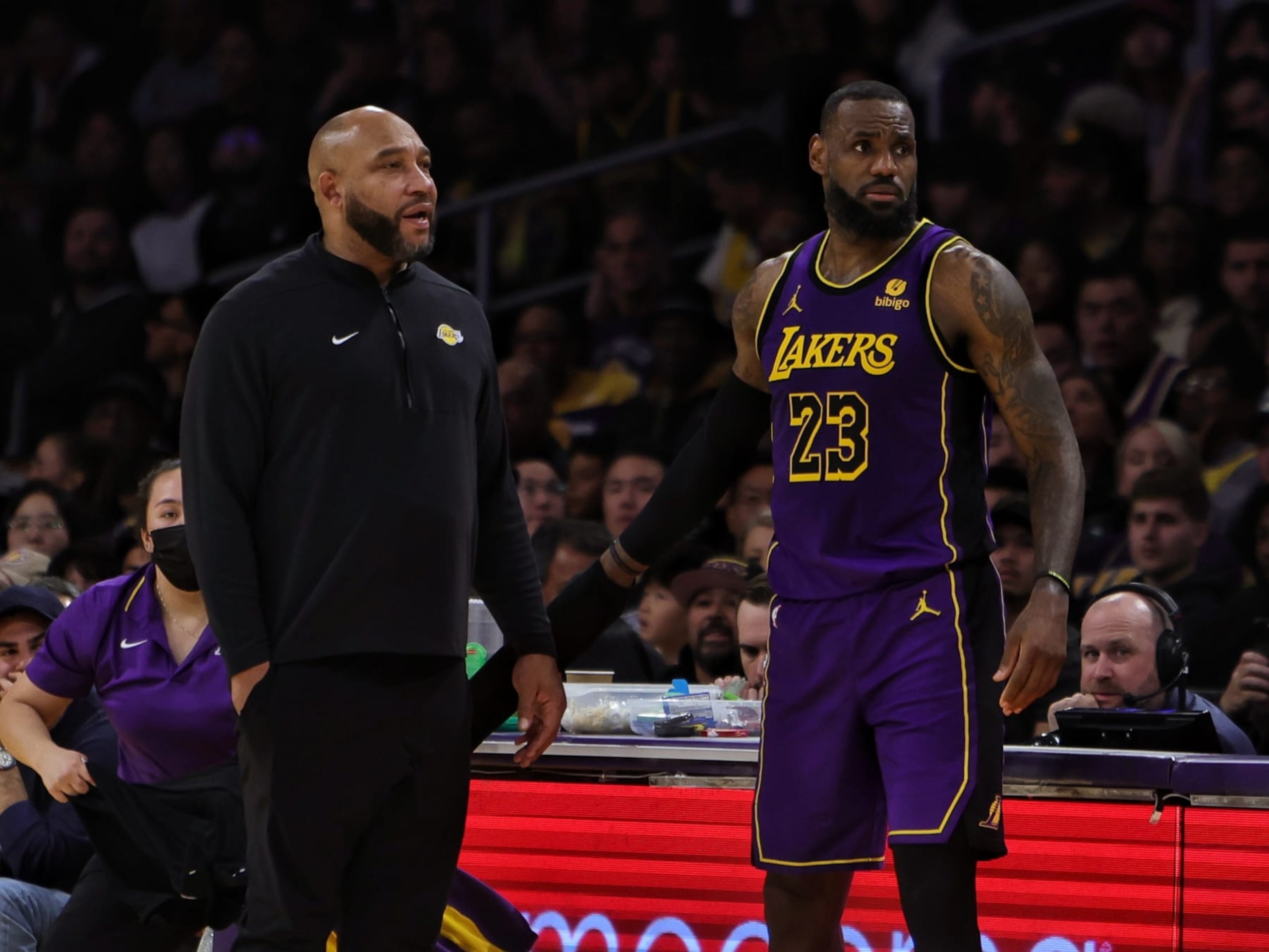 LOS ANGELES, CA - FEBRUARY 9: LeBron James #23  and Head Coach Darvin Ham of the Los Angeles Lakers looks on during the game against the New Orleans Pelicans on February 9, 2024 at Crypto.Com Arena in Los Angeles, California. NOTE TO USER: User expressly acknowledges and agrees that, by downloading and/or using this Photograph, user is consenting to the terms and conditions of the Getty Images License Agreement. Mandatory Copyright Notice: Copyright 2024 NBAE (Photo by Jim Poorten/NBAE via Getty Images)