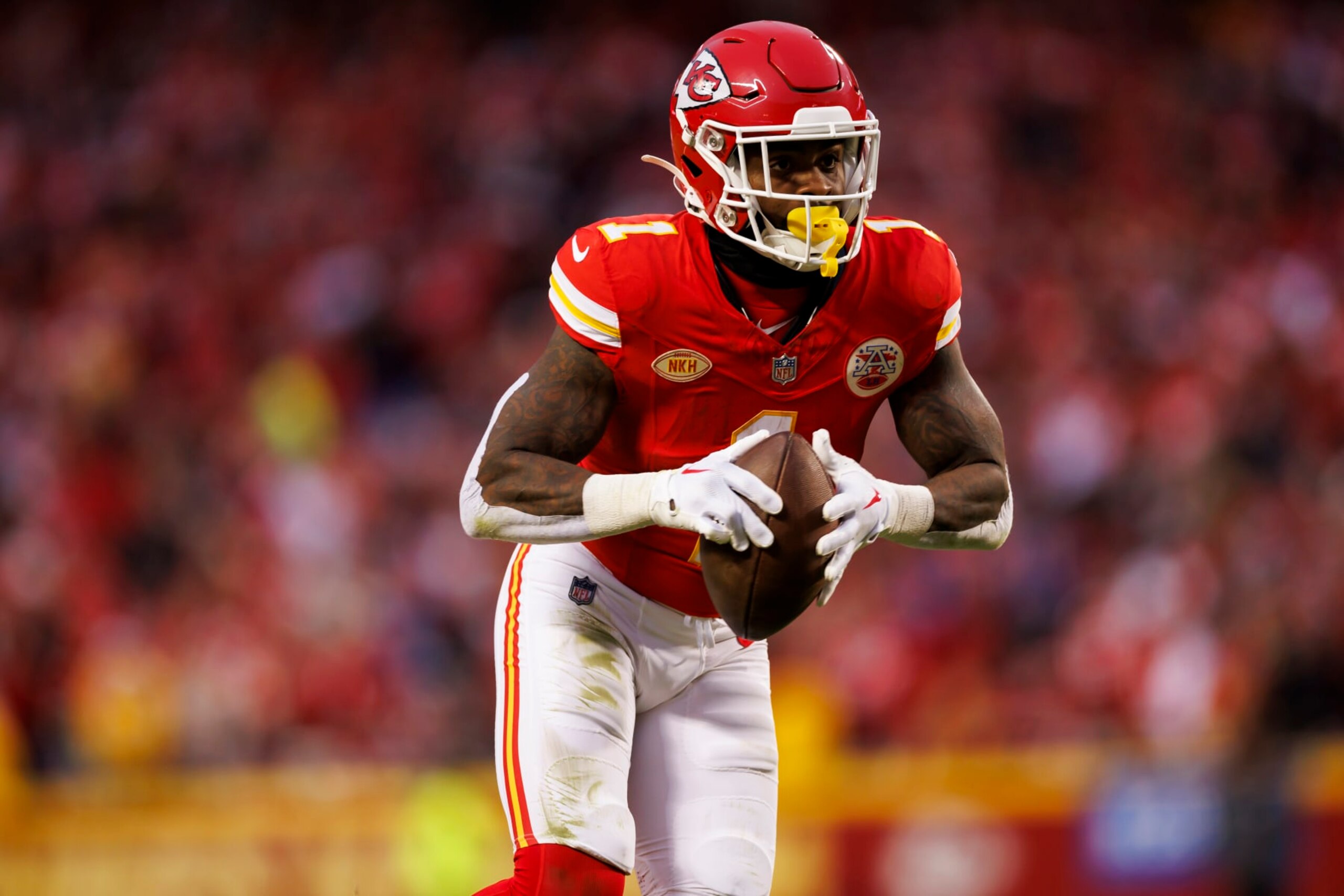 KANSAS CITY, MISSOURI - DECEMBER 10: Jerick McKinnon #1 of the Kansas City Chiefs runs the ball after a catch during an NFL football game against the Buffalo Bills at GEHA Field at Arrowhead Stadium on December 10, 2023 in Kansas City, Missouri. (Photo by Ryan Kang/Getty Images) KANSAS CITY, MISSOURI - DECEMBER 10: Jerick McKinnon #1 of the Kansas City Chiefs runs the ball after a catch during an NFL football game against the Buffalo Bills at GEHA Field at Arrowhead Stadium on December 10, 2023 in Kansas City, Missouri. (Photo by Ryan Kang/Getty Images)