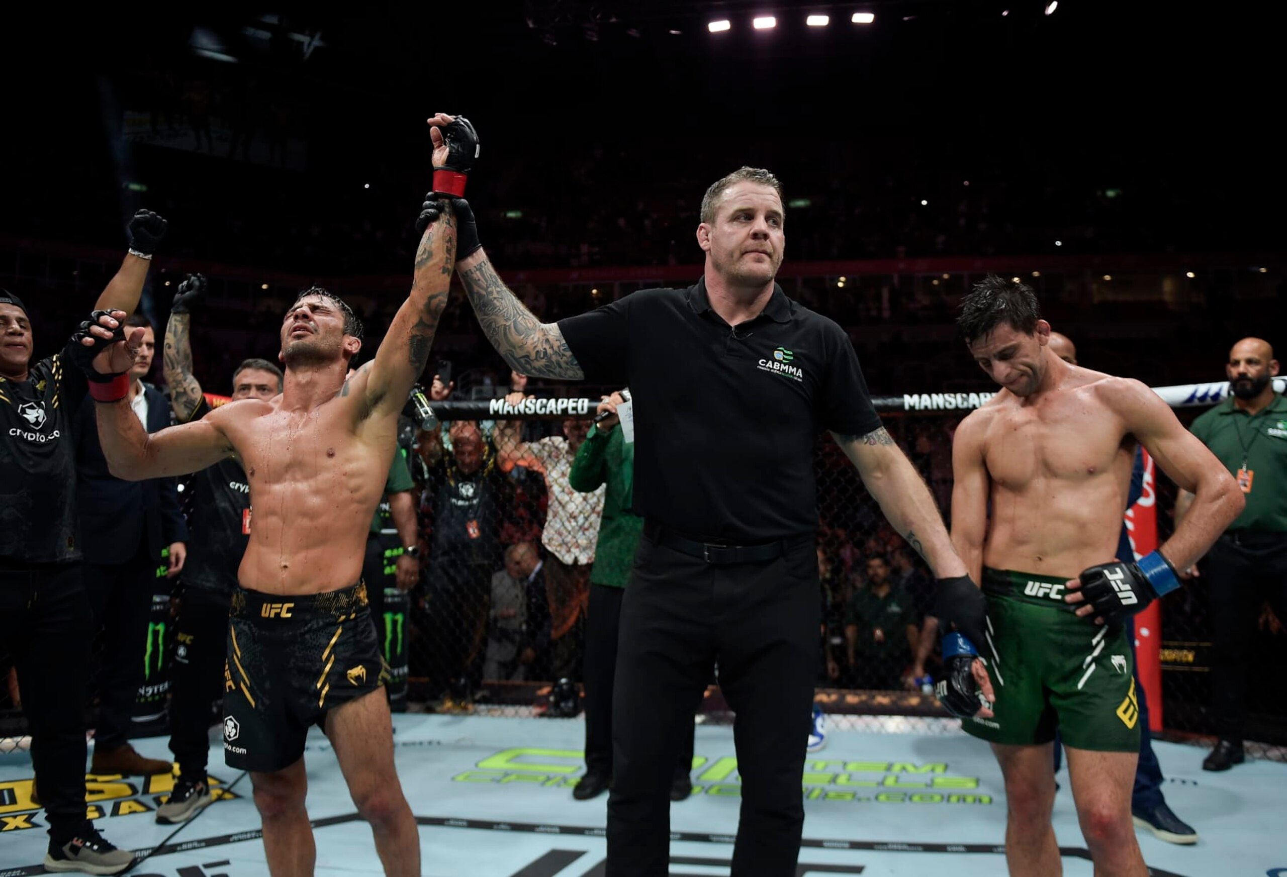 Alexandre Pantoja reacts after his victory against Steve Erceg 