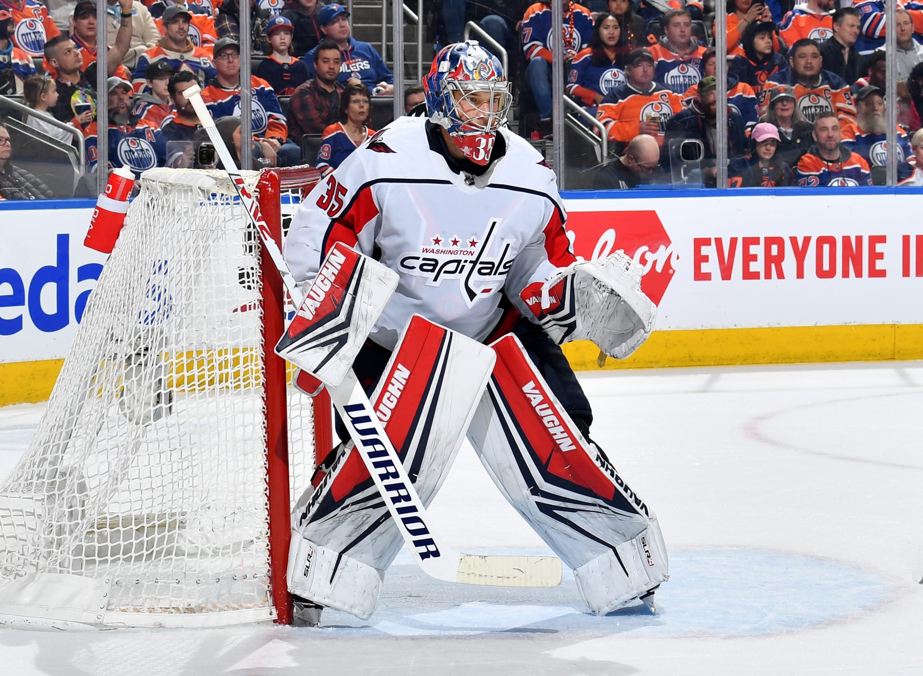 EDMONTON, CANADA - MARCH 13: Darcy Kuemper #35 of the Washington Capitals in action during the game against the Edmonton Oilers at Rogers Place on March 13, 2024, in Edmonton, Alberta, Canada. (Photo by Andy Devlin/NHLI via Getty Images)
