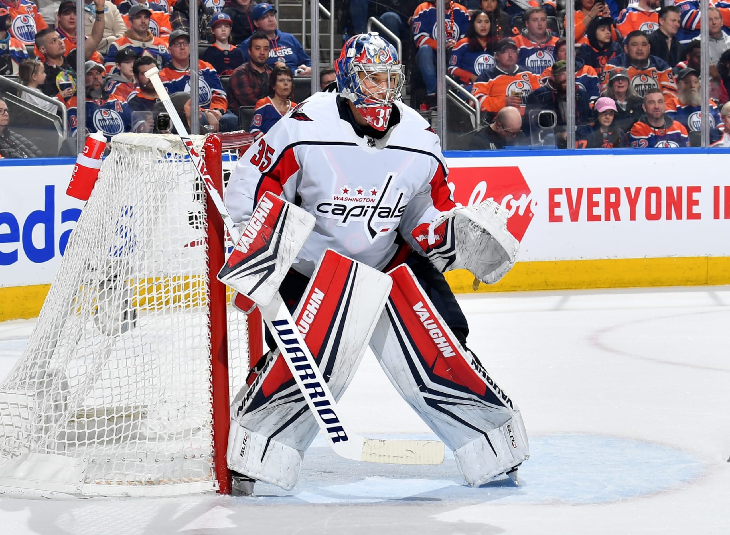 EDMONTON, CANADA - MARCH 13: Darcy Kuemper #35 of the Washington Capitals in action during the game against the Edmonton Oilers at Rogers Place on March 13, 2024, in Edmonton, Alberta, Canada. (Photo by Andy Devlin/NHLI via Getty Images)