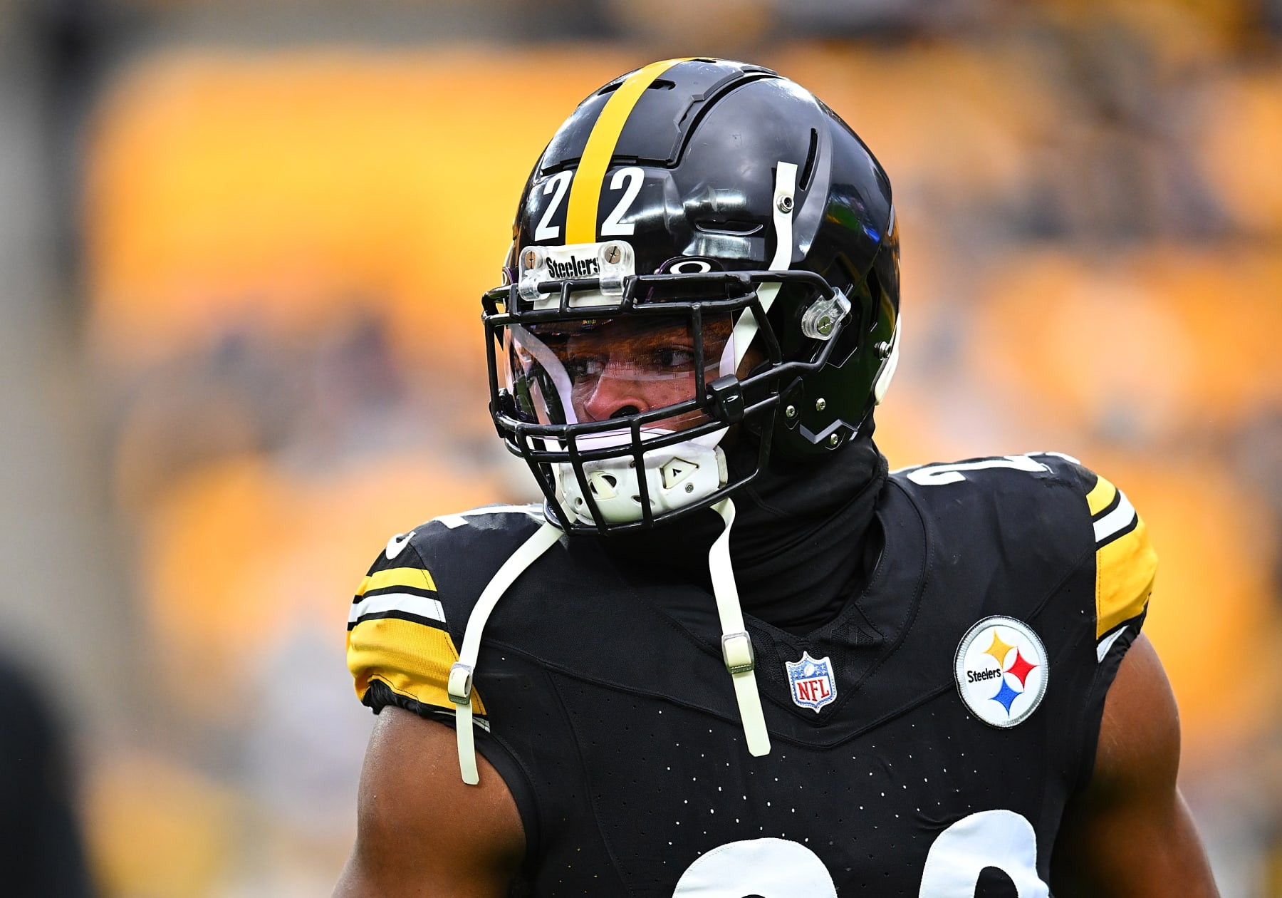 PITTSBURGH, PENNSYLVANIA - DECEMBER 23:  Najee Harris #22 of the Pittsburgh Steelers warms up prior to the game against the Cincinnati Bengals at Acrisure Stadium on December 23, 2023 in Pittsburgh, Pennsylvania. (Photo by Joe Sargent/Getty Images)