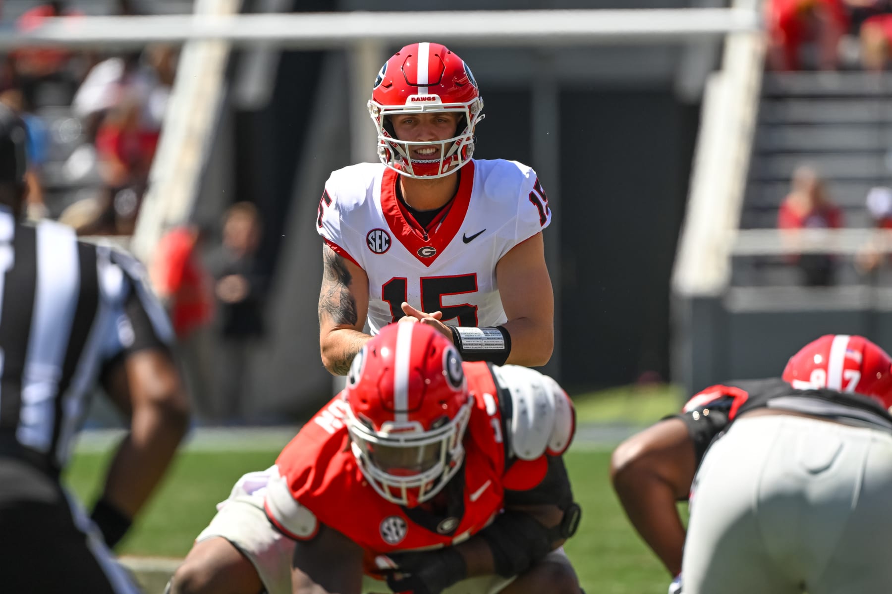 ATHENS, GA - APRIL 13:  Georgia Bulldogs QB Carson Beck (15) looking over the defense during the G-Day Red and Black Spring Game on April 13, 2024, at Sanford Stadium in Athens, GA. (Photo by John Adams/Icon Sportswire via Getty Images)