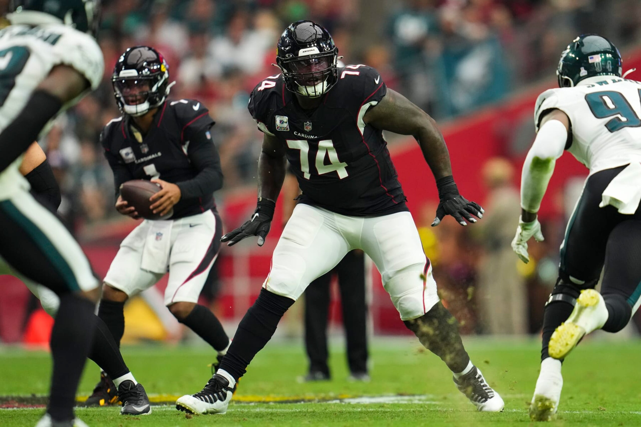 GLENDALE, AZ - OCTOBER 09: D.J. Humphries #74 of the Arizona Cardinals defends against the Philadelphia Eagles at State Farm Stadium on October 9, 2022 in Glendale, Arizona. (Photo by Cooper Neill/Getty Images) GLENDALE, AZ - OCTOBER 09: D.J. Humphries #74 of the Arizona Cardinals defends against the Philadelphia Eagles at State Farm Stadium on October 9, 2022 in Glendale, Arizona. (Photo by Cooper Neill/Getty Images)