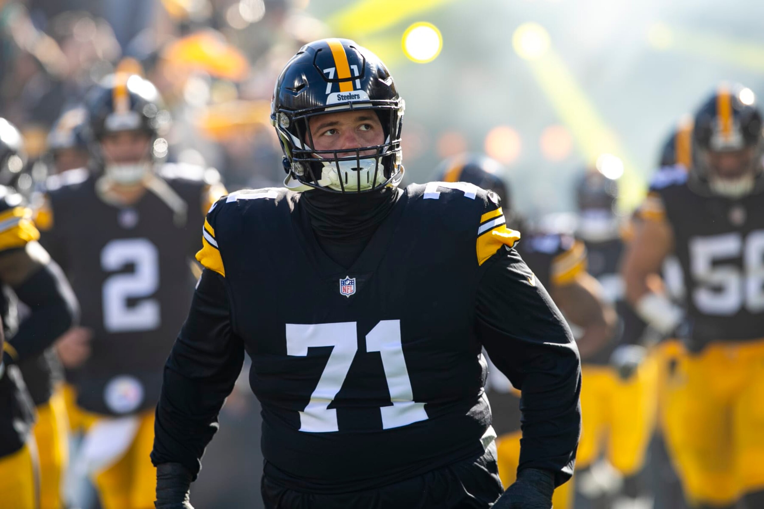 PITTSBURGH, PA - NOVEMBER 12: Pittsburgh Steelers guard Nate Herbig (71) looks on during the regular season NFL football game between the Green Bay Packers and Pittsburgh Steelers on November 12, 2023 at Acrisure Stadium in Pittsburgh, PA. (Photo by Mark Alberti/Icon Sportswire via Getty Images)