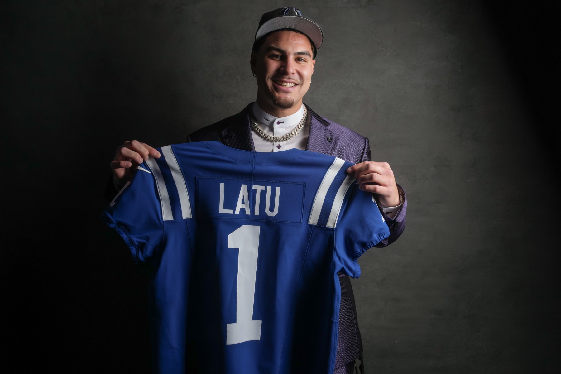 DETROIT, MI - APRIL 25: Defensive End Laiatu Latu poses for portraits after being selected fifteenth overall in the first round by the Indianapolis Colts during the 2024 NFL draft on April 25, 2024 in Detroit Michigan. (Photo by Todd Rosenberg/Getty Images)
