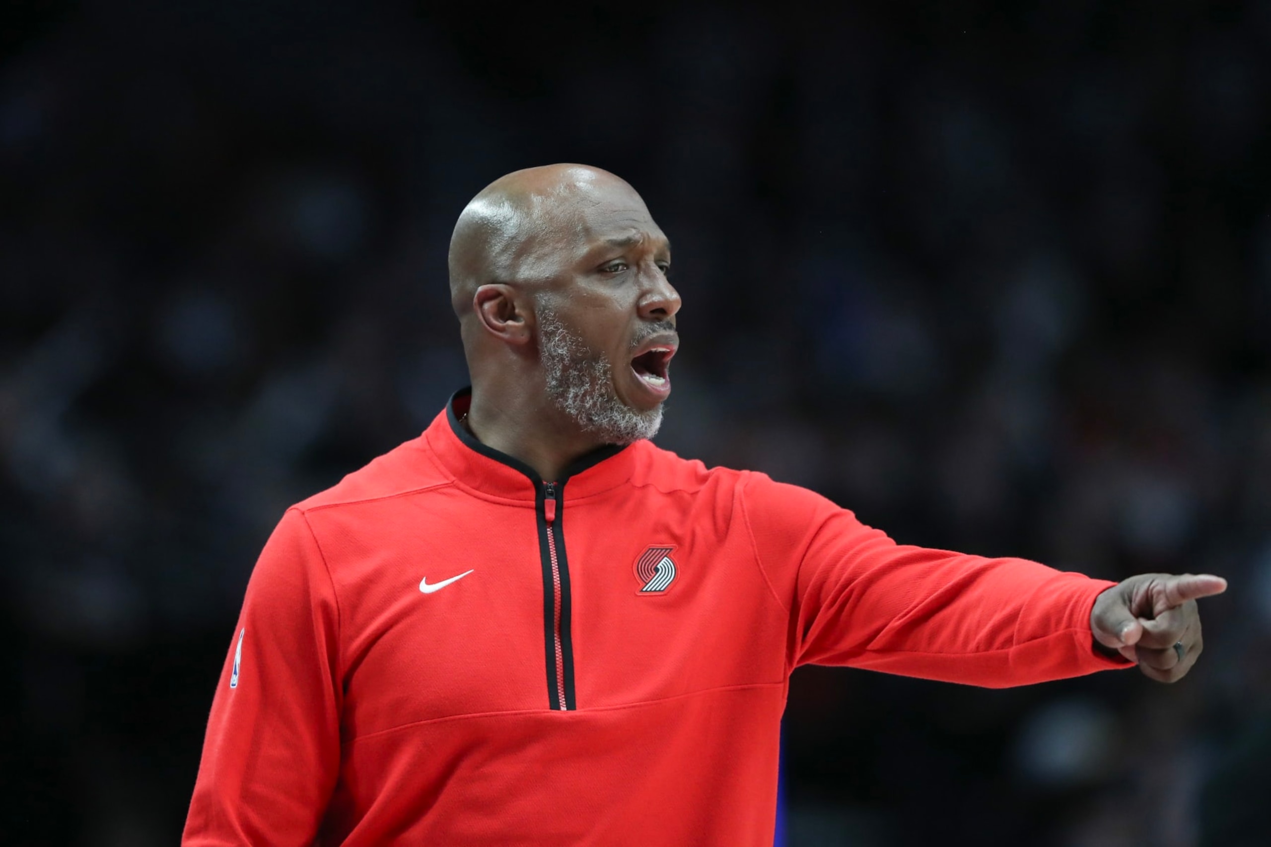PORTLAND, OREGON - APRIL 12: Head coach Chauncey Billups of the Portland Trail Blazers calls out to players during the fourth quarter against the Houston Rockets at Moda Center on April 12, 2024 in Portland, Oregon. NOTE TO USER: User expressly acknowledges and agrees that, by downloading and or using this photograph, User is consenting to the terms and conditions of the Getty Images License Agreement. (Photo by Amanda Loman/Getty Images) PORTLAND, OREGON - APRIL 12: Head coach Chauncey Billups of the Portland Trail Blazers calls out to players during the fourth quarter against the Houston Rockets at Moda Center on April 12, 2024 in Portland, Oregon. NOTE TO USER: User expressly acknowledges and agrees that, by downloading and or using this photograph, User is consenting to the terms and conditions of the Getty Images License Agreement. (Photo by Amanda Loman/Getty Images)