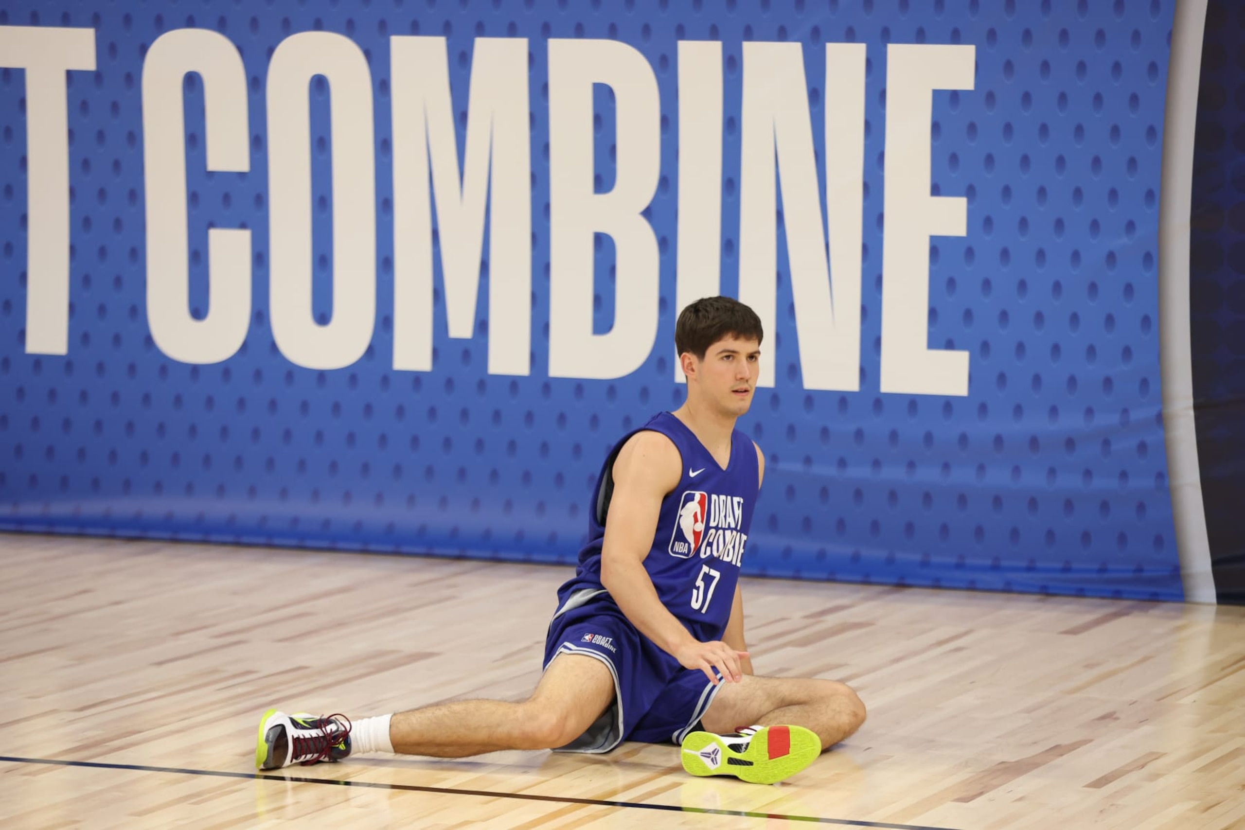 CHICAGO, IL - MAY 13: Reed Sheppard warms up during the 2024 NBA Combine on May 13, 2024 at Wintrust Arena in Chicago, Illinois. NOTE TO USER: User expressly acknowledges and agrees that, by downloading and or using this photograph, User is consenting to the terms and conditions of the Getty Images License Agreement. Mandatory Copyright Notice: Copyright 2024 NBAE (Photo by Jeff Haynes/NBAE via Getty Images)