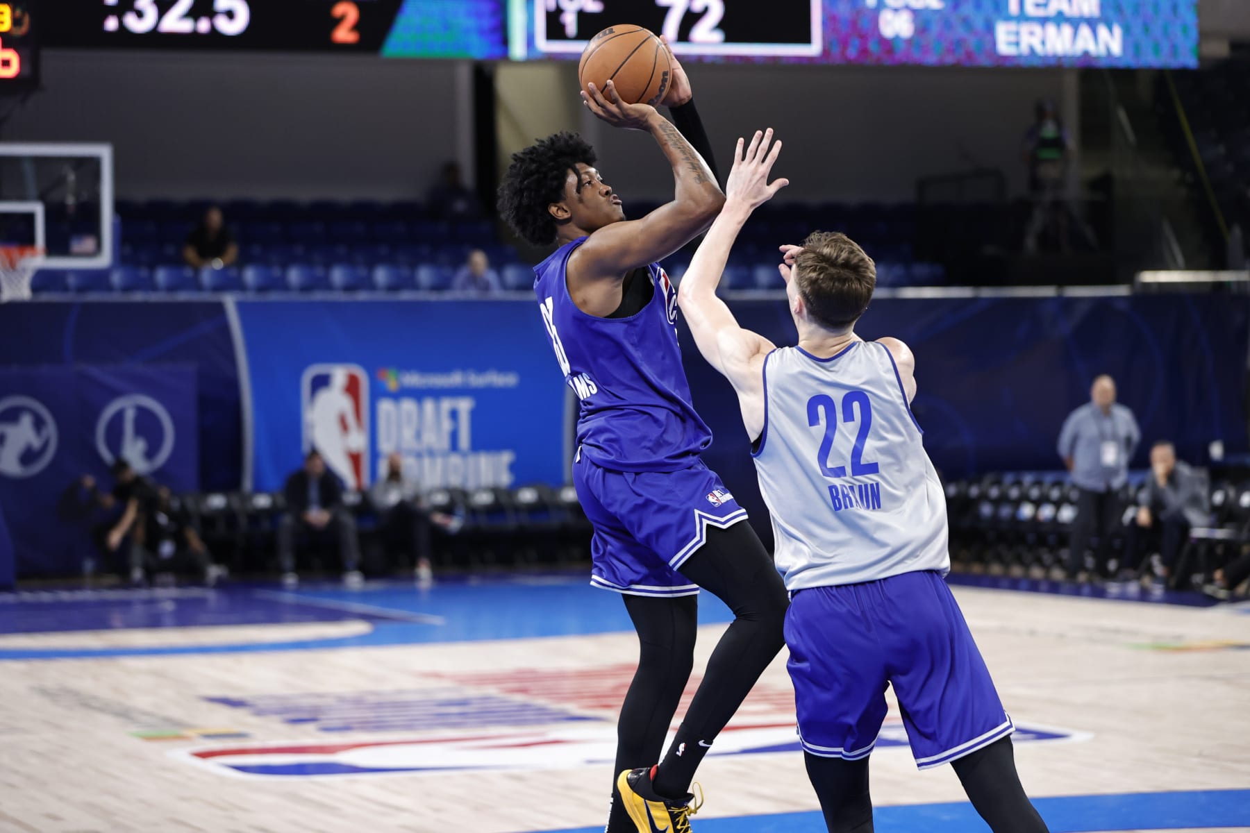 CHICAGO, IL - MAY 19: NBA Prospect, Jalen Williams shoots the ball during the 2022 NBA Draft Combine on May 19, 2022 at the Wintrust Arena in Chicago, Illinois. NOTE TO USER: User expressly acknowledges and agrees that, by downloading and or using this photograph, user is consenting to the terms and conditions of the Getty Images License Agreement.  Mandatory Copyright Notice: Copyright 2022 NBAE (Photo by Kamil Krzaczynski/NBAE via Getty Images)