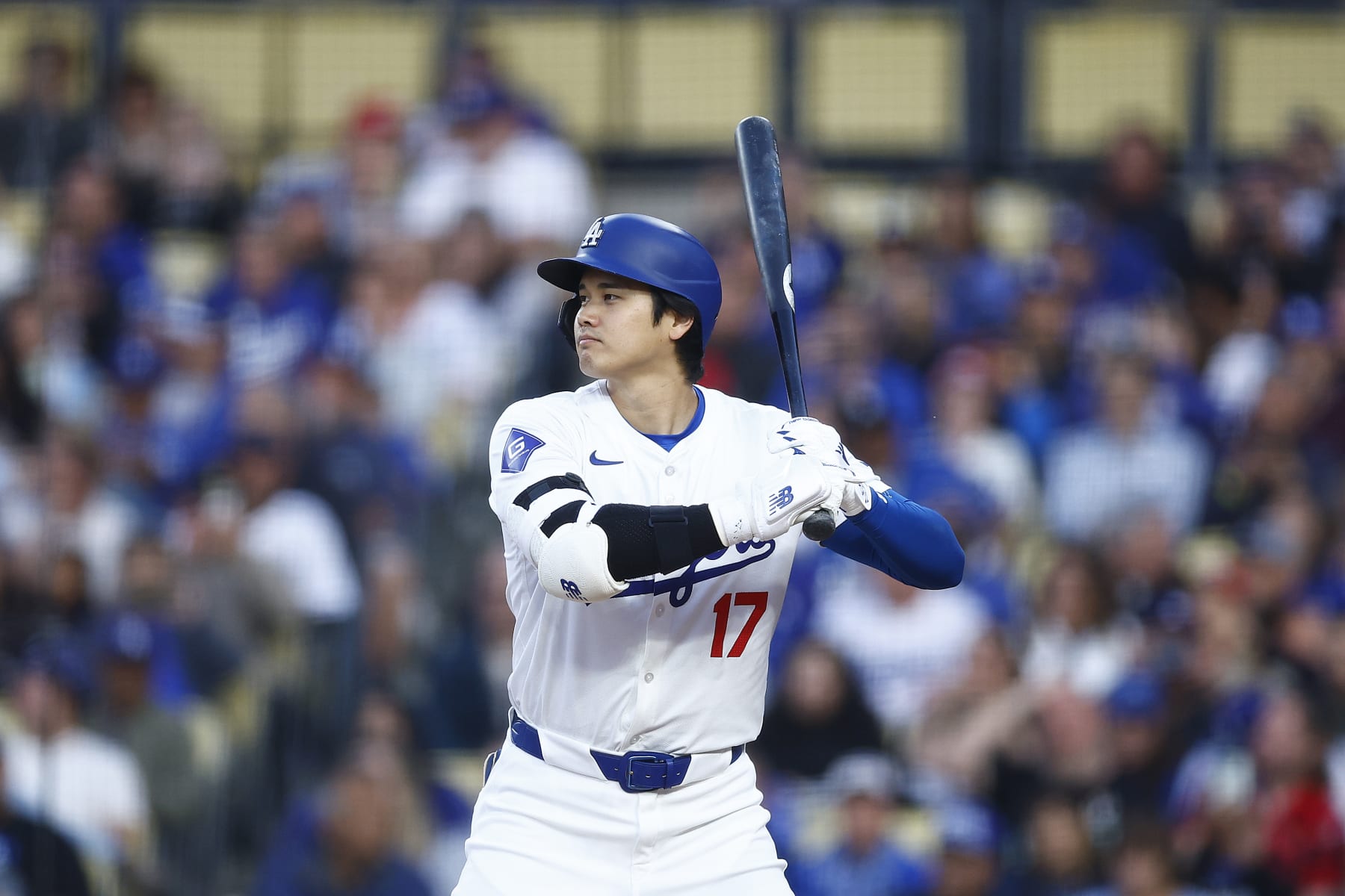 LOS ANGELES, CALIFORNIA - MAY 16:  Shohei Ohtani #17 of the Los Angeles Dodgers at bat against the Cincinnati Reds in the first inning at Dodger Stadium on May 16, 2024 in Los Angeles, California. (Photo by Ronald Martinez/Getty Images)