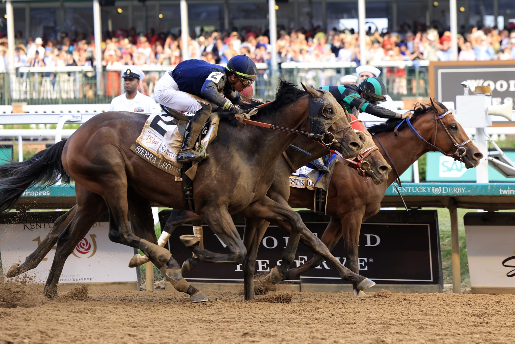 Mystik Dan pulls ahead of Sierra Leone and Forever Young at the Kentucky Derby
