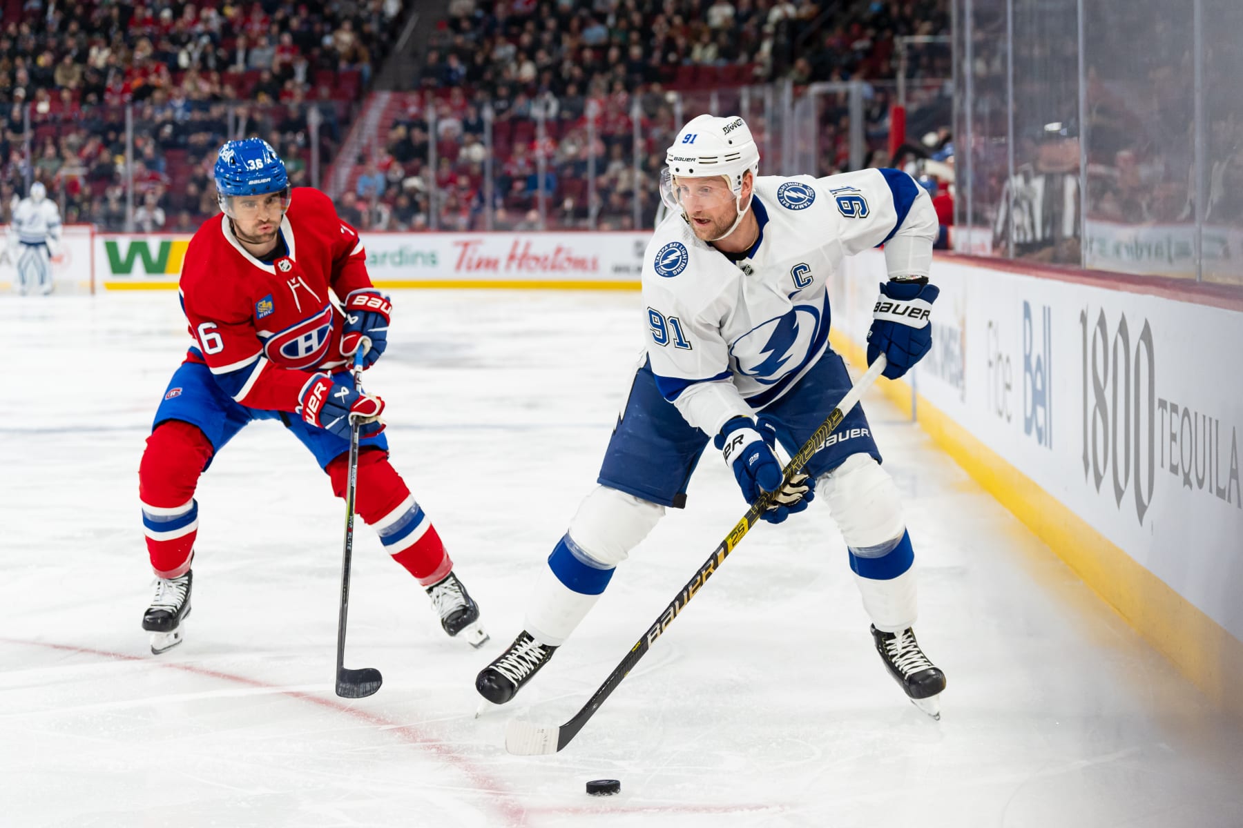 MONTREAL, CANADA - APRIL 4: Steven Stamkos #91 of the Tampa Bay Lightning skates with the puck during the third period of the NHL regular season game between the Montreal Canadiens and the Tampa Bay Lightning at the Bell Centre on April 4, 2024 in Montreal, Quebec, Canada. (Photo by Arianne Bergeron/NHLI via Getty Images)