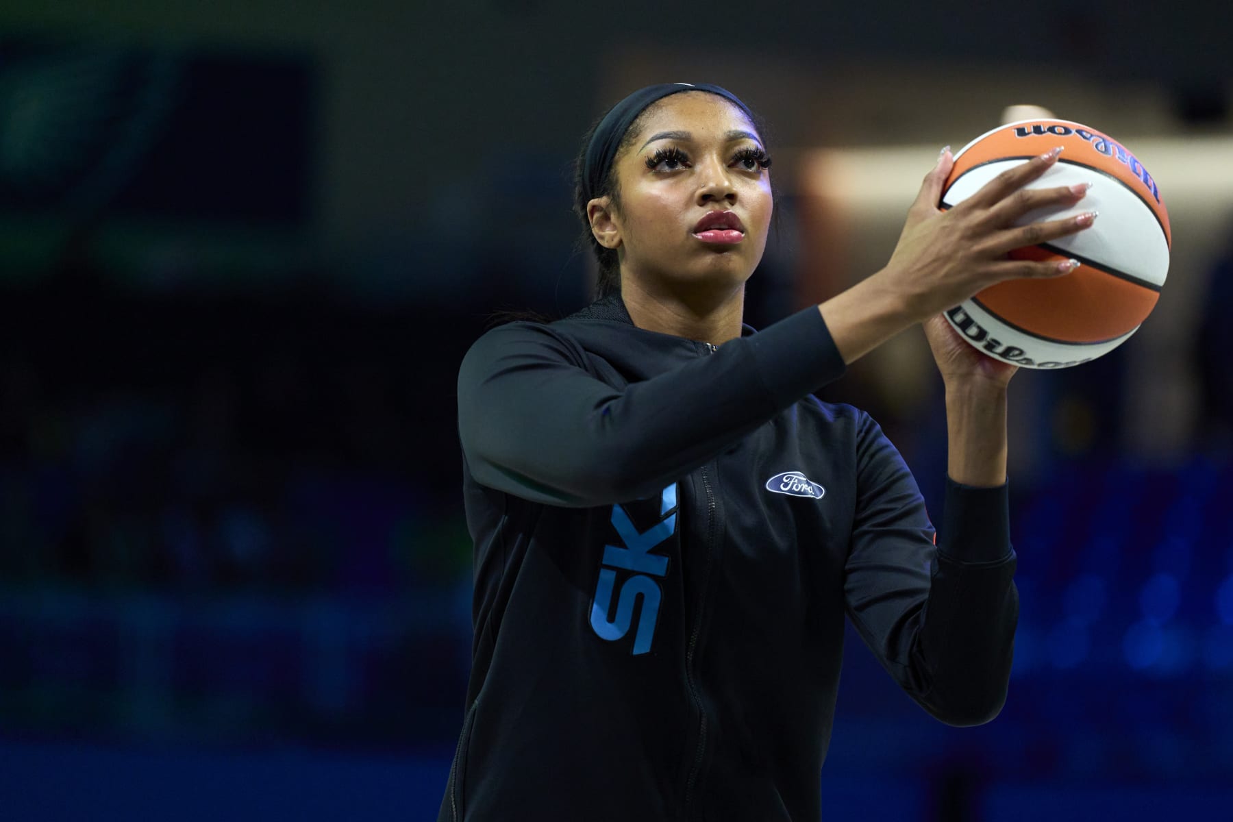 ARLINGTON, TEXAS - MAY 15: Angel Reese #5 of the Chicago Sky warms up before tipoff against the Dallas Wings at the College Park Center on May 15, 2024 in Arlington, Texas. NOTE TO USER: User expressly acknowledges and agrees that, by downloading and or using this photograph, User is consenting to the terms and conditions of the Getty Images License Agreement.  (Photo by Cooper Neill/Getty Images)