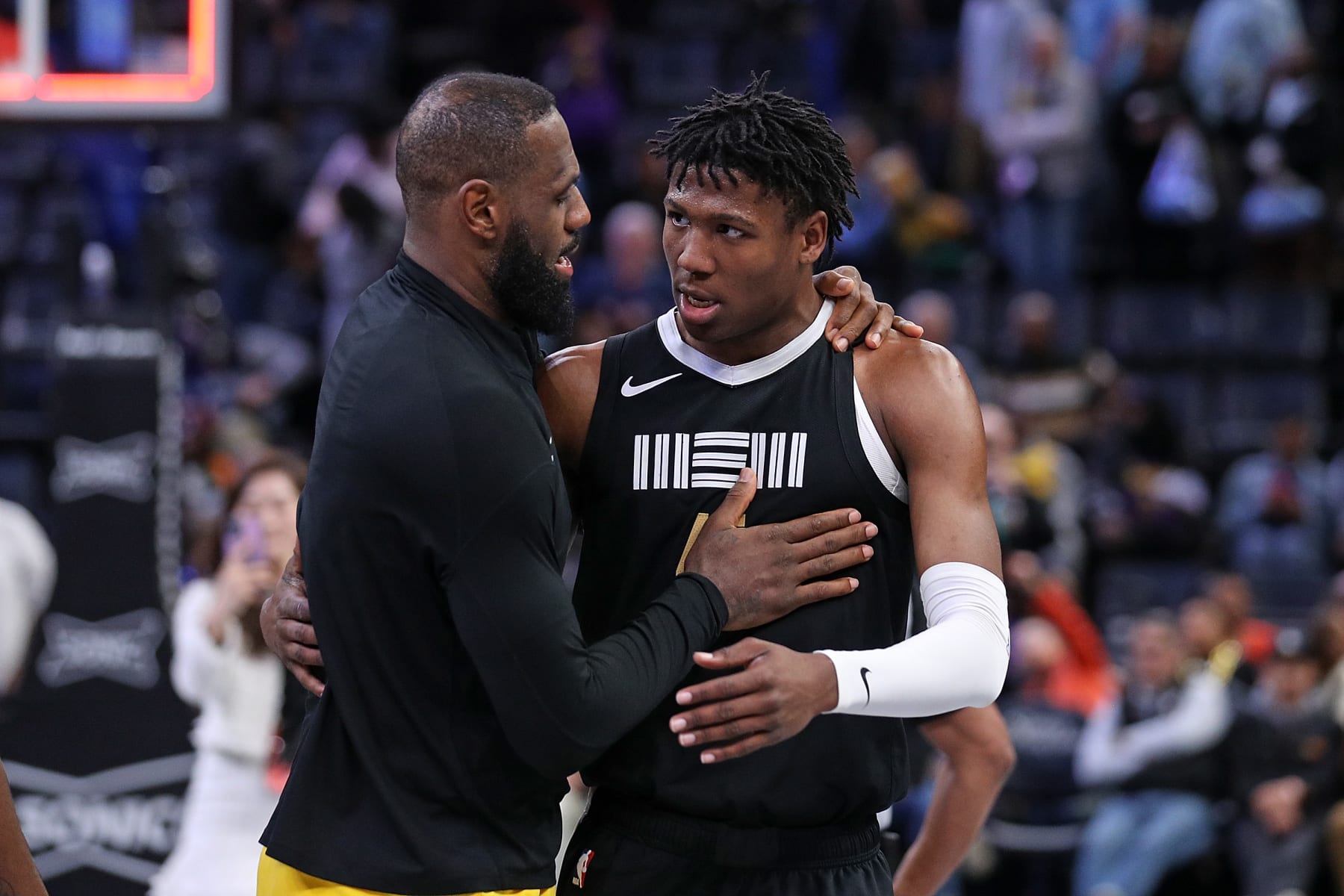 MEMPHIS, TENNESSEE - MARCH 27: LeBron James #23 of the Los Angeles Lakers and GG Jackson #45 of the Memphis Grizzlies during the game at FedExForum on March 27, 2024 in Memphis, Tennessee. NOTE TO USER: User expressly acknowledges and agrees that, by downloading and or using this photograph, User is consenting to the terms and conditions of the Getty Images License Agreement. (Photo by Justin Ford/Getty Images)