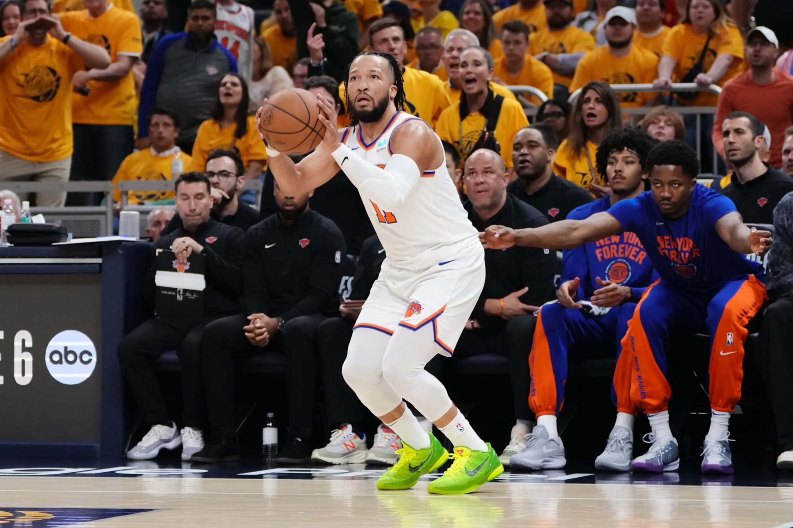 INDIANAPOLIS, INDIANA - MAY 17: Jalen Brunson #11 of the New York Knicks attempts a shot in the first quarter against the Indiana Pacers at Gainbridge Fieldhouse on May 17, 2024 in Indianapolis, Indiana. NOTE TO USER: User expressly acknowledges and agrees that, by downloading and or using this photograph, User is consenting to the terms and conditions of the Getty Images License Agreement (Photo by Dylan Buell/Getty Images)