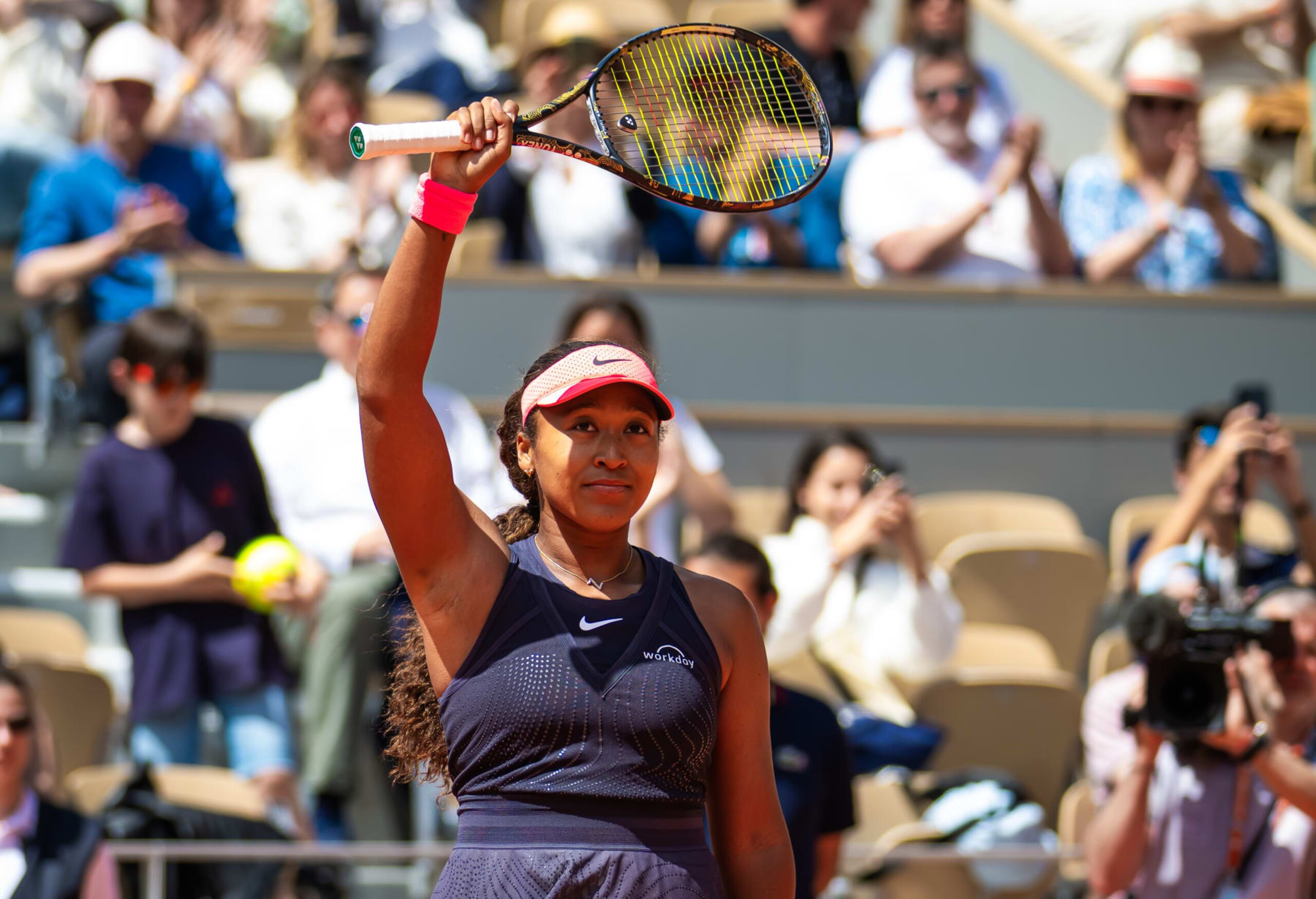 PARIS, FRANCE - MAY 26: Naomi Osaka of Japan celebrates defeating Lucia Bronzetti of Italy in the first round of the French Open at Roland Garros on May 26, 2024 (Photo by Robert Prange/Getty Images)