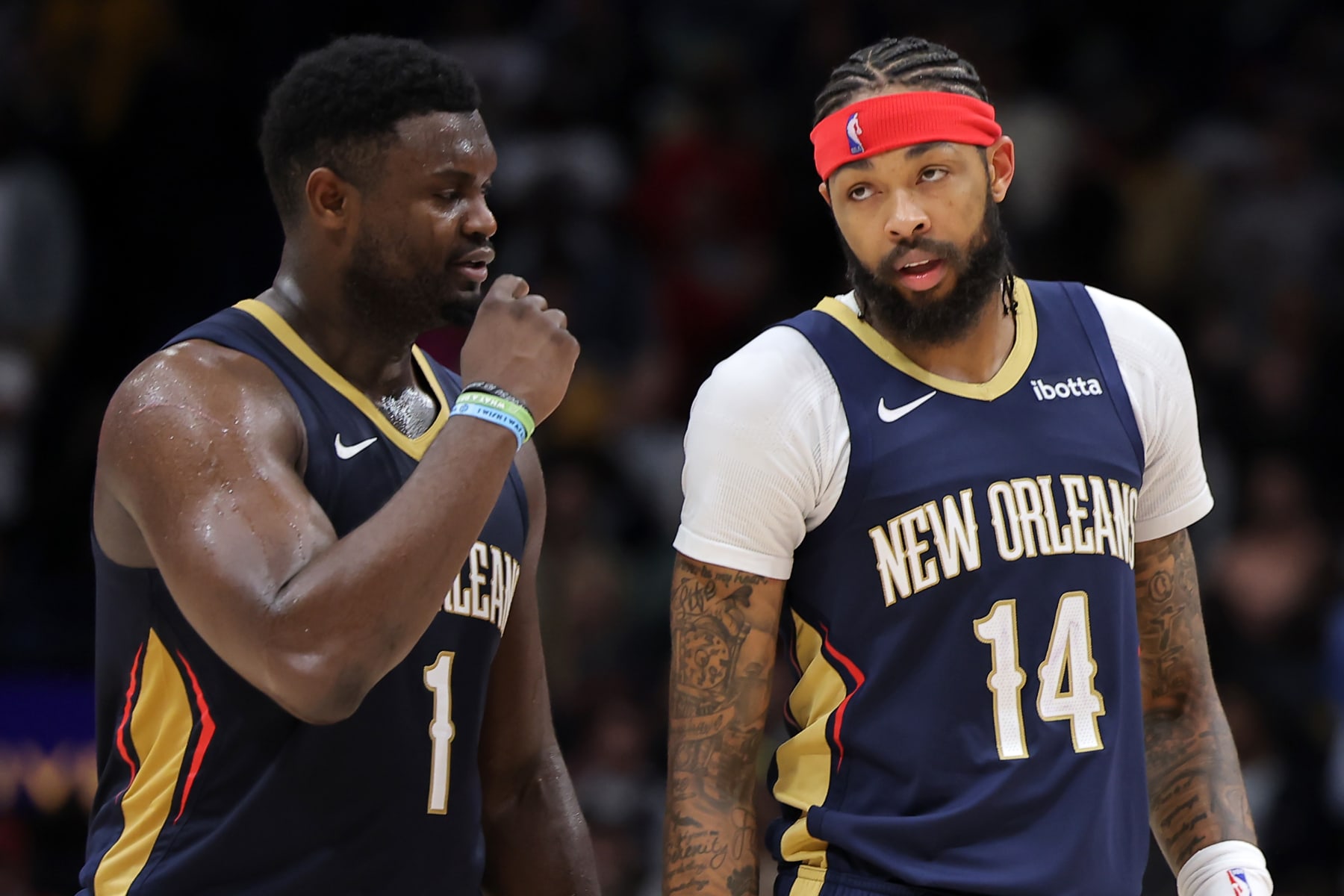 Zion Williamson and Brandon Ingram