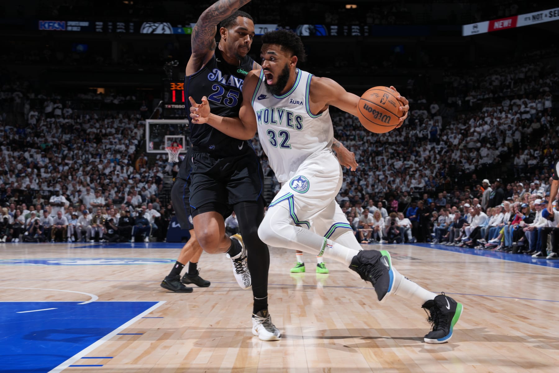 MINNEAPOLIS, MN -  MAY 24: Karl-Anthony Towns #32 of the Minnesota Timberwolves drives to the basket during the game against the Dallas Mavericks during Game 2 of the Western Conference Finals of the 2024 NBA Playoffs on February 24, 2024 at Target Center in Minneapolis, Minnesota. NOTE TO USER: User expressly acknowledges and agrees that, by downloading and or using this Photograph, user is consenting to the terms and conditions of the Getty Images License Agreement. Mandatory Copyright Notice: Copyright 2024 NBAE (Photo by Jesse D. Garrabrant/NBAE via Getty Images)
