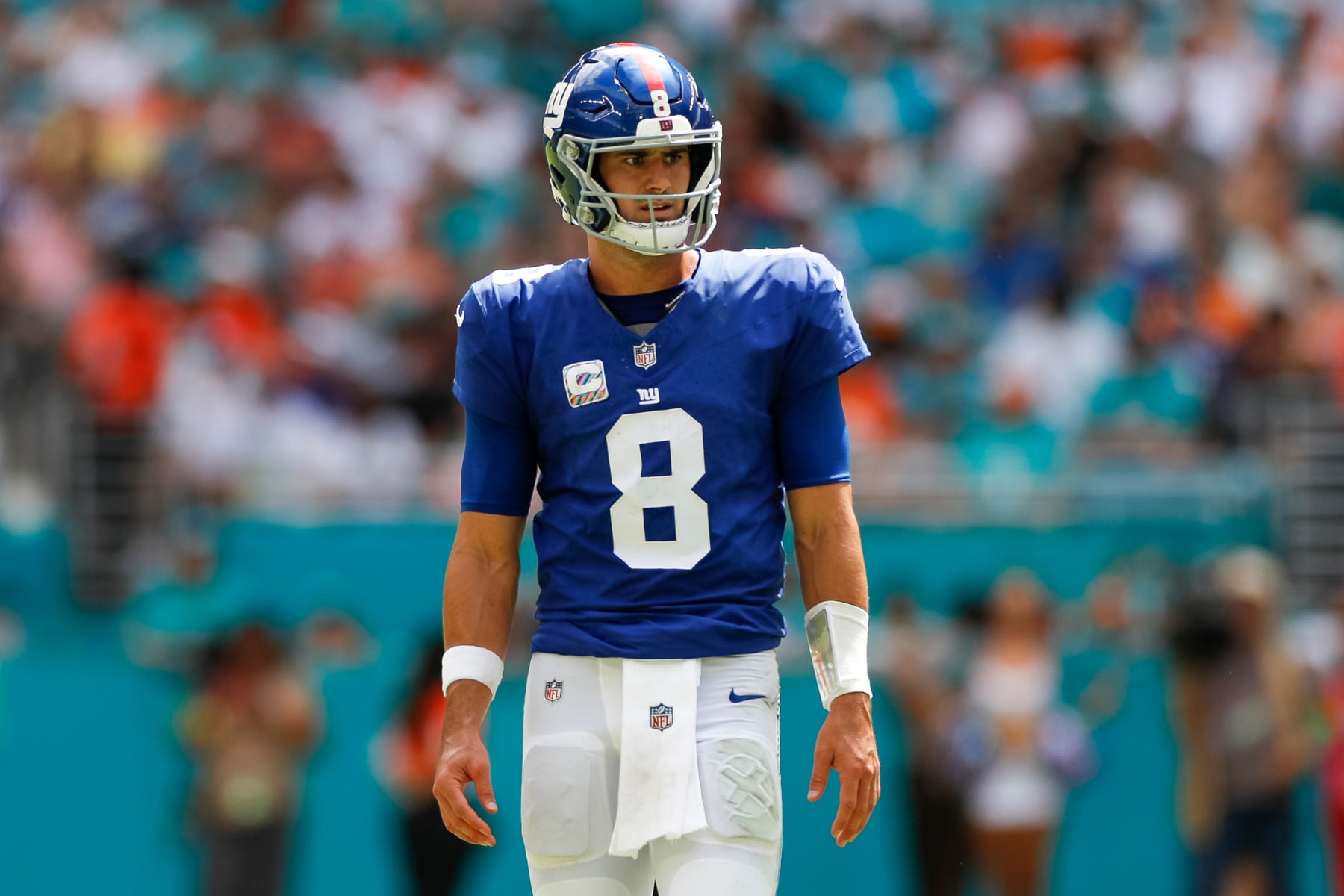 MIAMI GARDENS, FLORIDA - OCTOBER 8: Daniel Jones #8 of the New York Giants looks on against the Miami Dolphins in the first half at Hard Rock Stadium on October 8, 2023 in Miami Gardens, Florida. (Photo by Brandon Sloter/Image Of Sport/Getty Images)