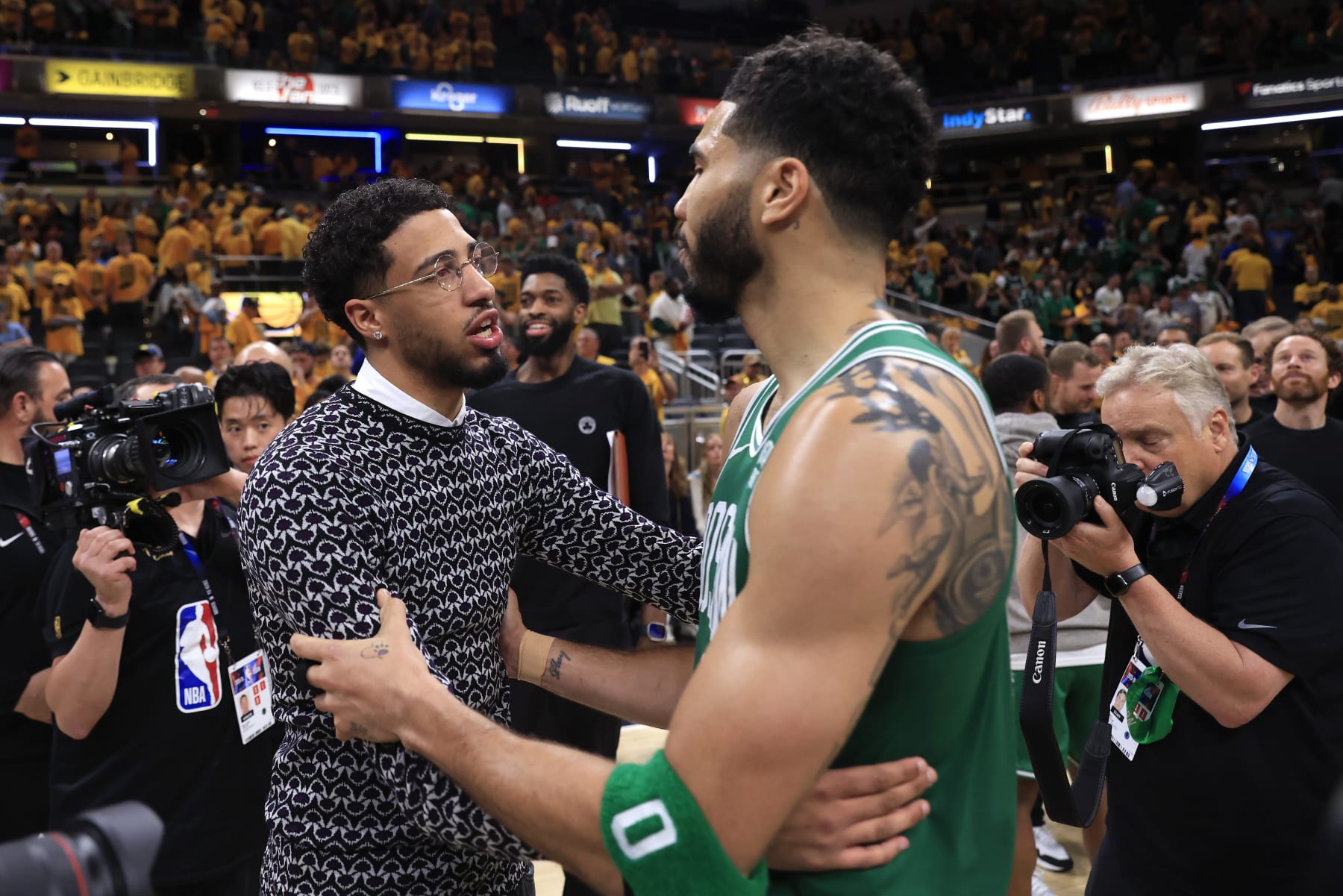 INDIANAPOLIS, INDIANA - MAY 27: Tyrese Haliburton #0 of the Indiana Pacers speaks with Jayson Tatum #0 of the Boston Celtics after Game Four of the Eastern Conference Finals at Gainbridge Fieldhouse on May 27, 2024 in Indianapolis, Indiana. NOTE TO USER: User expressly acknowledges and agrees that, by downloading and or using this photograph, User is consenting to the terms and conditions of the Getty Images License Agreement. (Photo by Justin Casterline/Getty Images)