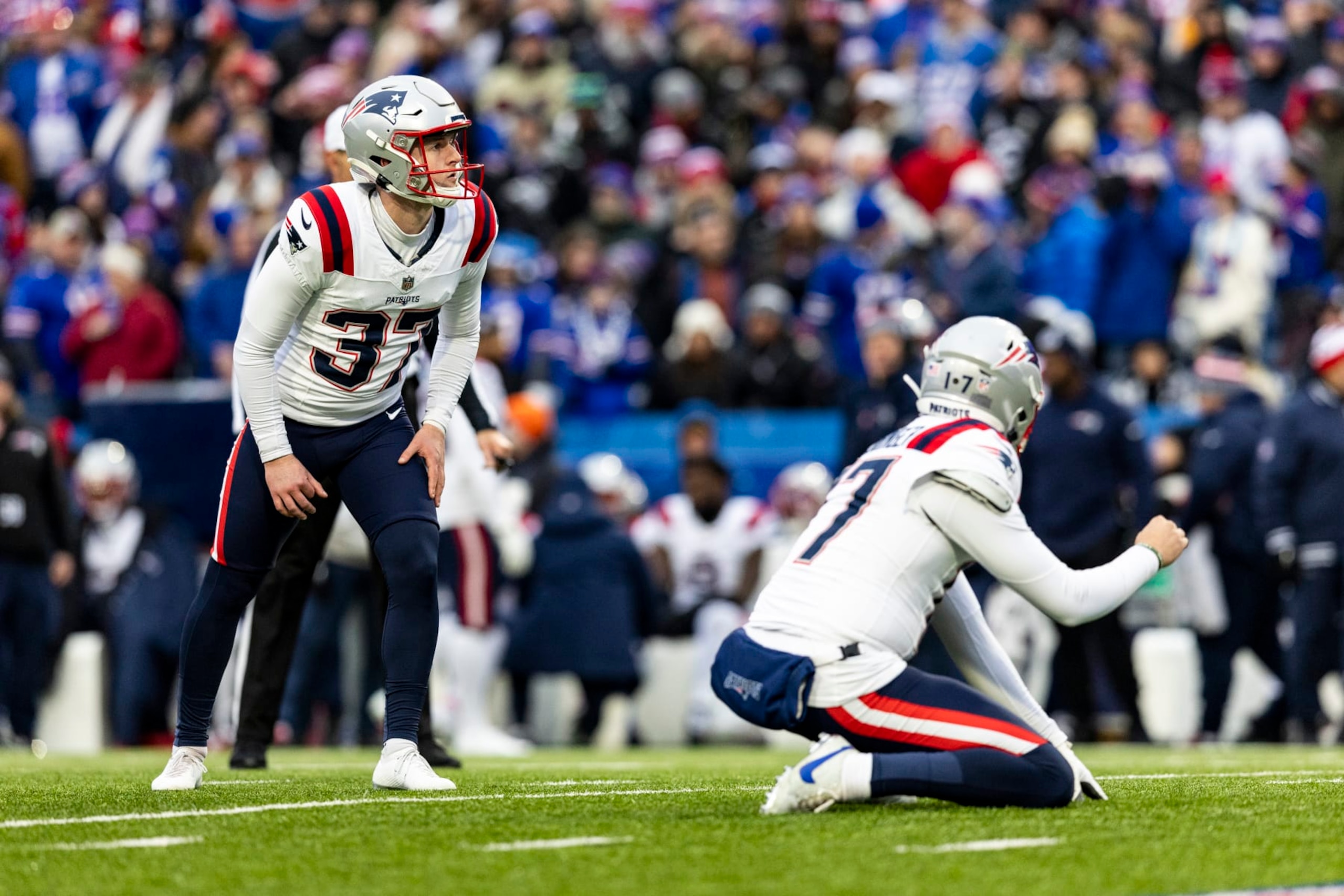 BUFFALO, NEW YORK - DECEMBER 31: Chad Ryland #37 of the New England Patriots kicks a field goal during the game against the Buffalo Bills at Highmark Stadium on December 31, 2023 in Buffalo, New York. The Bills beat the Patriots 27-21. (Photo by Lauren Leigh Bacho/Getty Images)