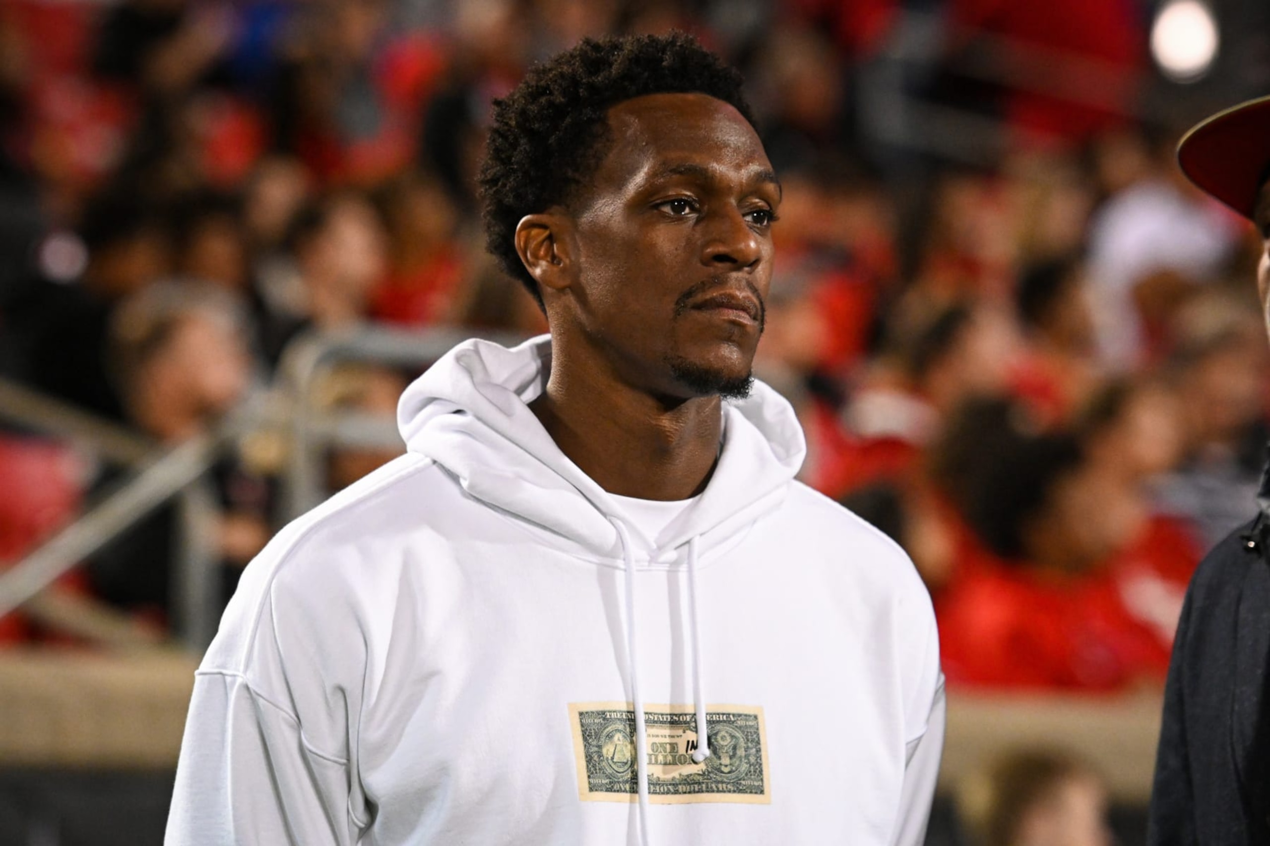 LOUISVILLE, KY - OCTOBER 22: NBA All-Star and Champion Rajon Rondo during a college football game between the Pittsburgh Panthers and Louisville Cardinals on October 22, 2022 at Cardinal Stadium in Louisville, Kentucky. (Photo by James Black/Icon Sportswire via Getty Images)