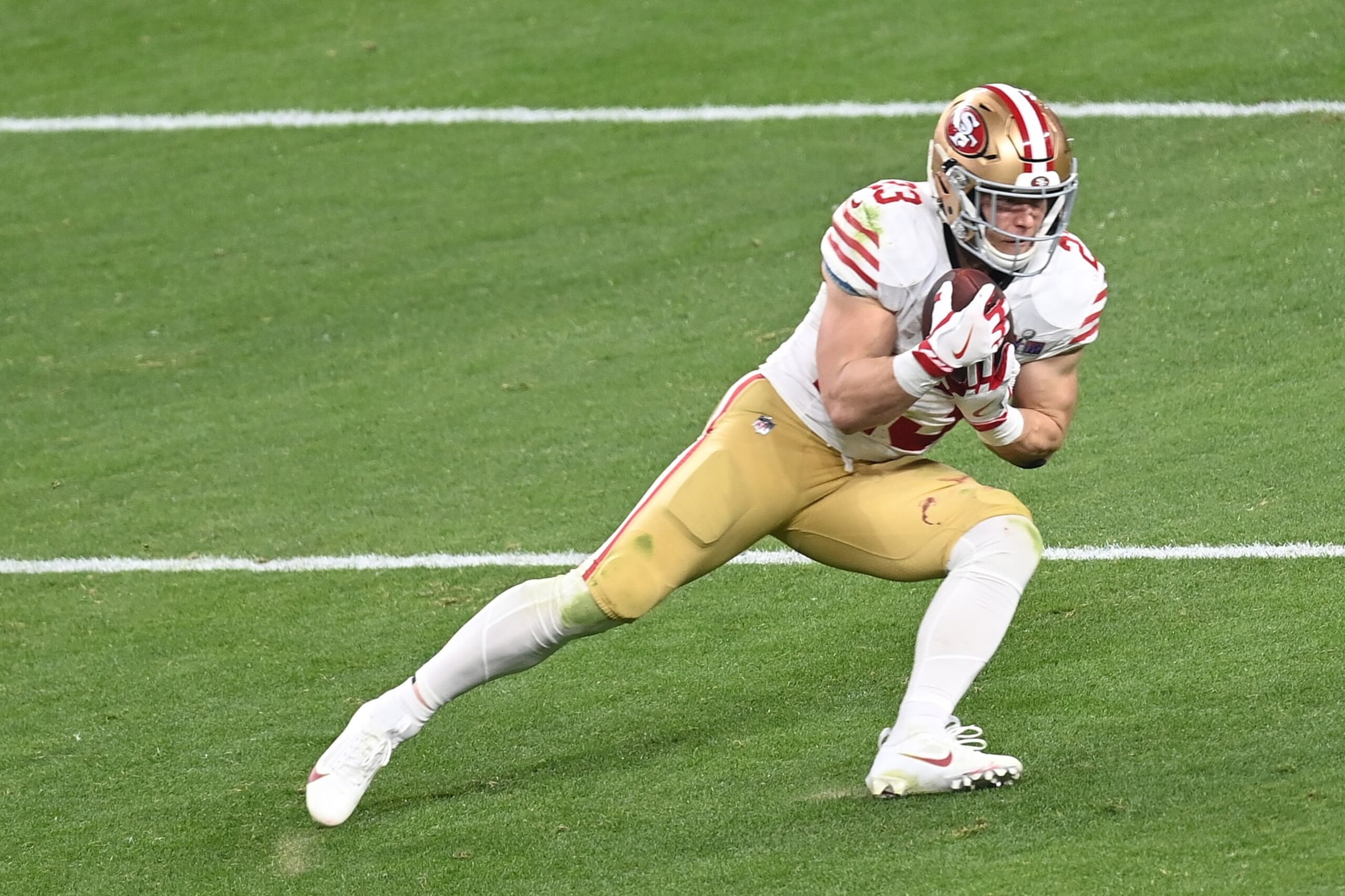 LAS VEGAS, NEVADA - FEBRUARY 11: Christian McCaffrey #23 of the San Francisco 49ers catches a pass against the Kansas City Chiefs in the second half during Super Bowl LVIII at Allegiant Stadium on February 11, 2024 in Las Vegas, Nevada. (Photo by Focus on Sport/Getty Images)