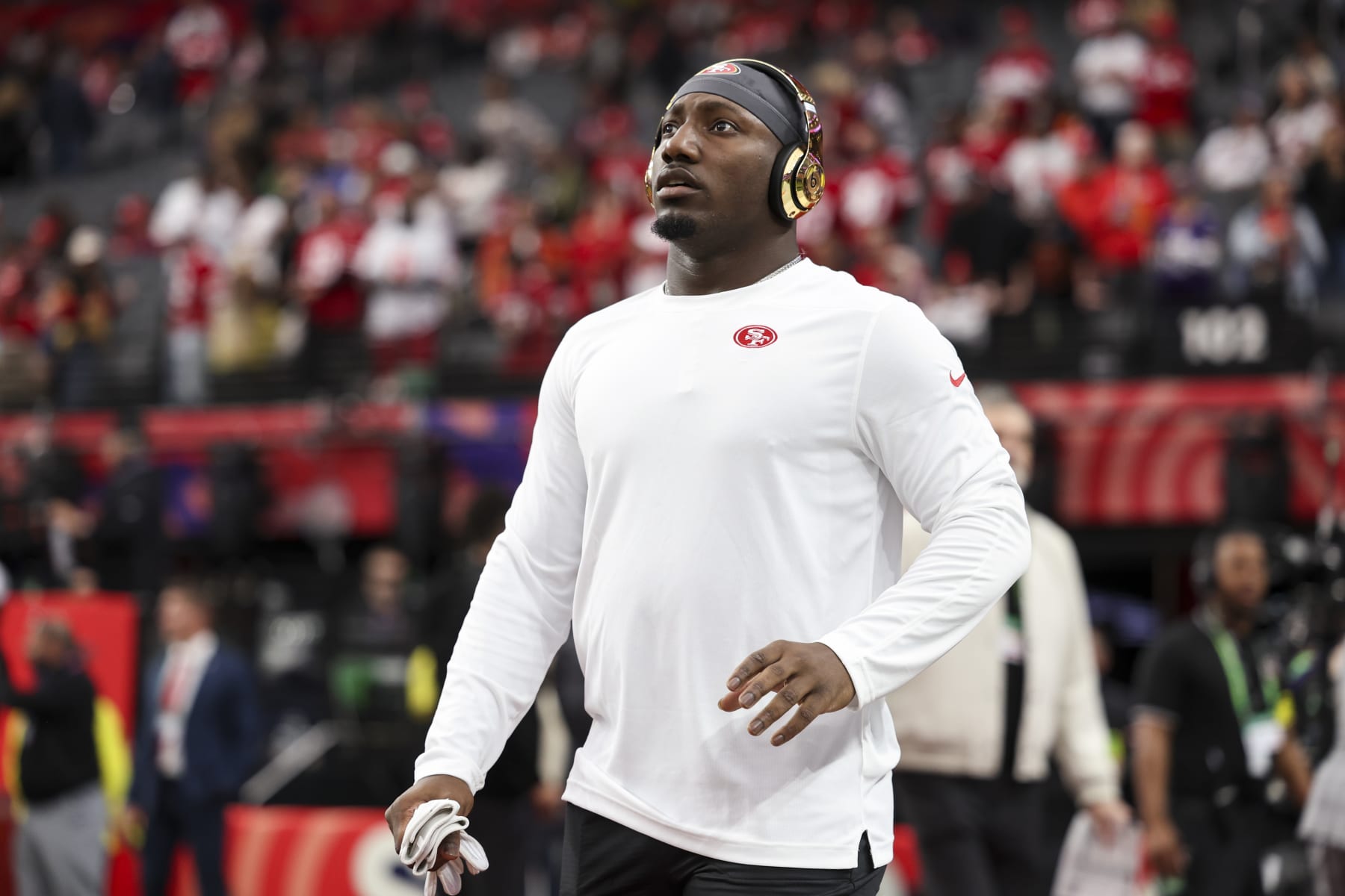 LAS VEGAS, NV - FEBRUARY 11: Deebo Samuel #19 of the San Francisco 49ers warms up prior to Super Bowl LVIII against the Kansas City Chiefs at Allegiant Stadium on February 11, 2024 in Las Vegas, NV. (Photo by Perry Knotts/Getty Images)