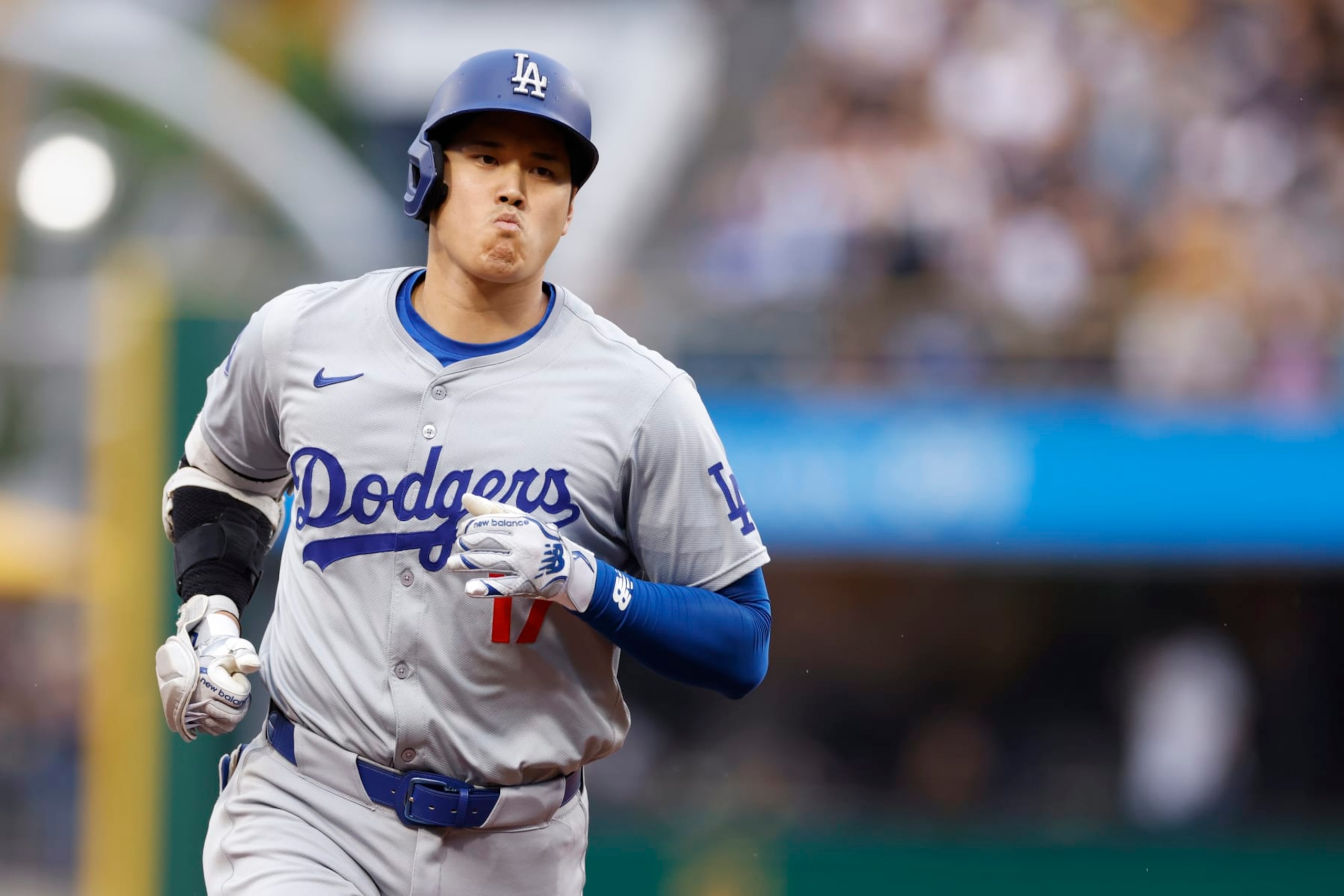 PITTSBURGH, PA - JUNE 05: Los Angeles Dodgers designated hitter Shohei Ohtani (17) rounds the bases after hitting a 2-run home run in the third inning during an MLB game against the Pittsburgh Pirates on June 05, 2024 at PNC Park in Pittsburgh, Pennsylvania. (Photo by Joe Robbins/Icon Sportswire via Getty Images) PITTSBURGH, PA - JUNE 05: Los Angeles Dodgers designated hitter Shohei Ohtani (17) rounds the bases after hitting a 2-run home run in the third inning during an MLB game against the Pittsburgh Pirates on June 05, 2024 at PNC Park in Pittsburgh, Pennsylvania. (Photo by Joe Robbins/Icon Sportswire via Getty Images)