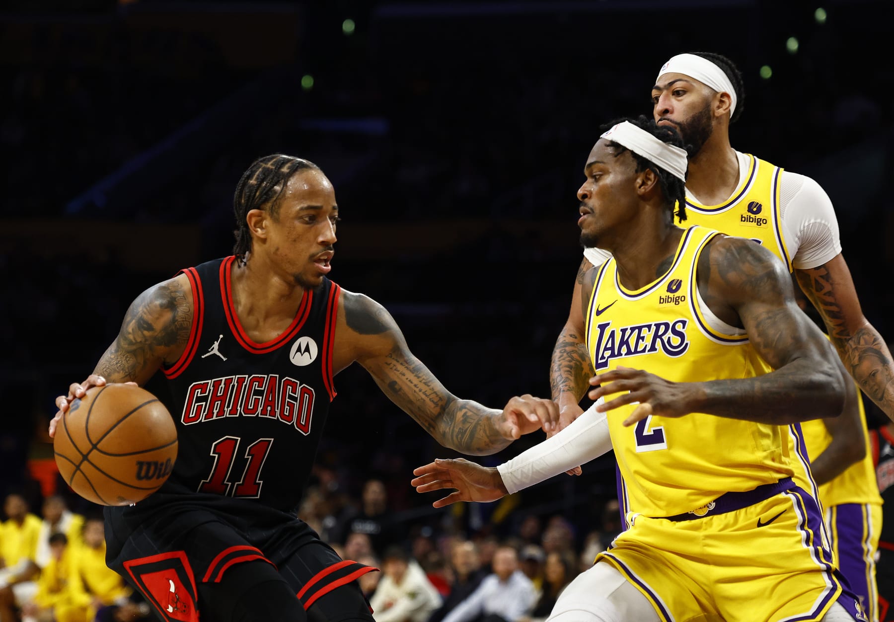 LOS ANGELES, CALIFORNIA - JANUARY 25:  DeMar DeRozan #11 of the Chicago Bulls at Crypto.com Arena on January 25, 2024 in Los Angeles, California.  NOTE TO USER: User expressly acknowledges and agrees that, by downloading and/or using this photograph, user is consenting to the terms and conditions of the Getty Images License Agreement.  (Photo by Ronald Martinez/Getty Images)