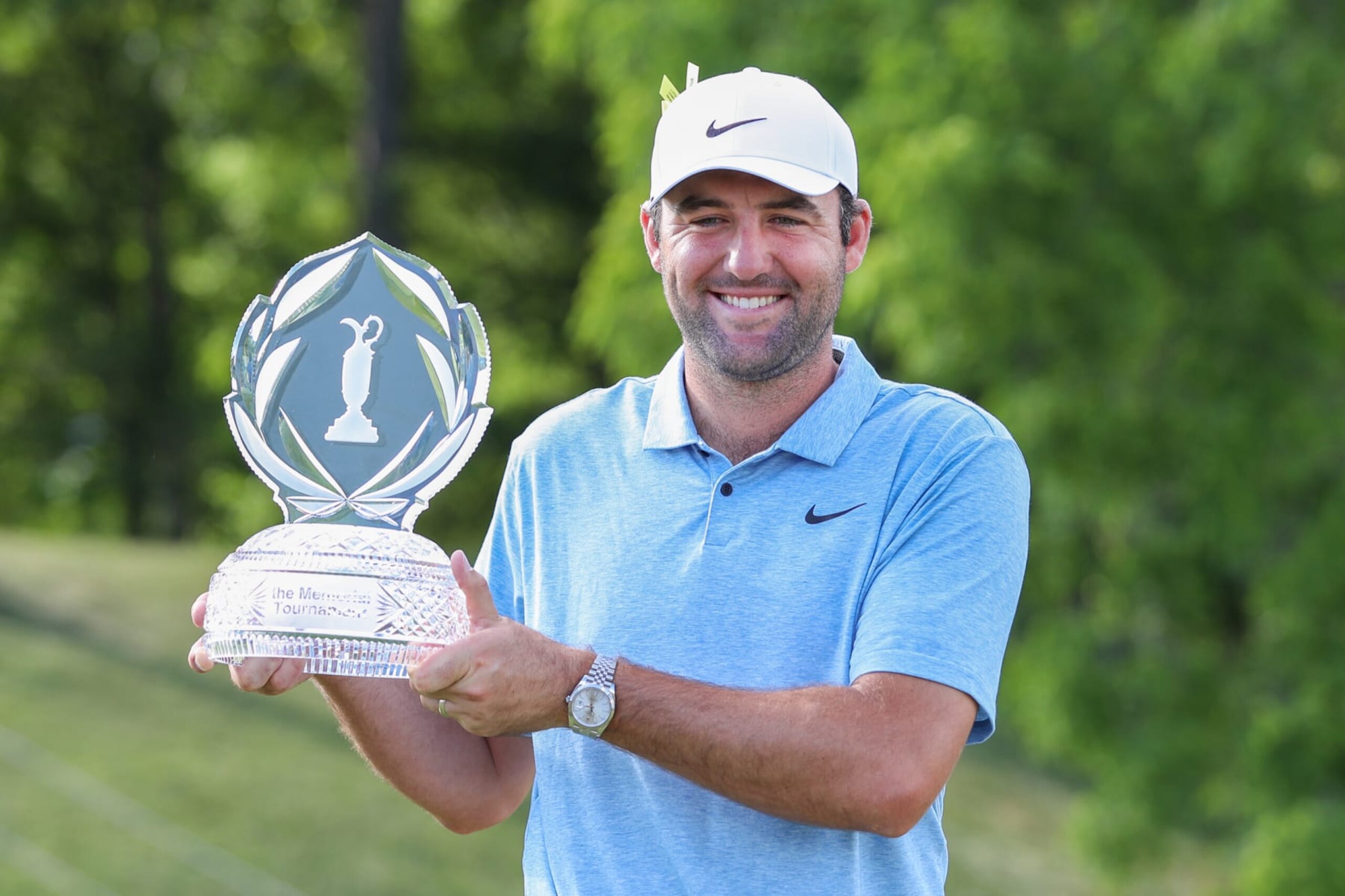 DUBLIN, OH - JUNE 09: Scottie Scheffler of the United States poses with the trophy after winning the Memorial Tournament presented by Workday at Muirfield Village Golf Club on June 9, 2024 in Dublin, Ohio. (Photo by Ian Johnson/Icon Sportswire via Getty Images) DUBLIN, OH - JUNE 09: Scottie Scheffler of the United States poses with the trophy after winning the Memorial Tournament presented by Workday at Muirfield Village Golf Club on June 9, 2024 in Dublin, Ohio. (Photo by Ian Johnson/Icon Sportswire via Getty Images)
