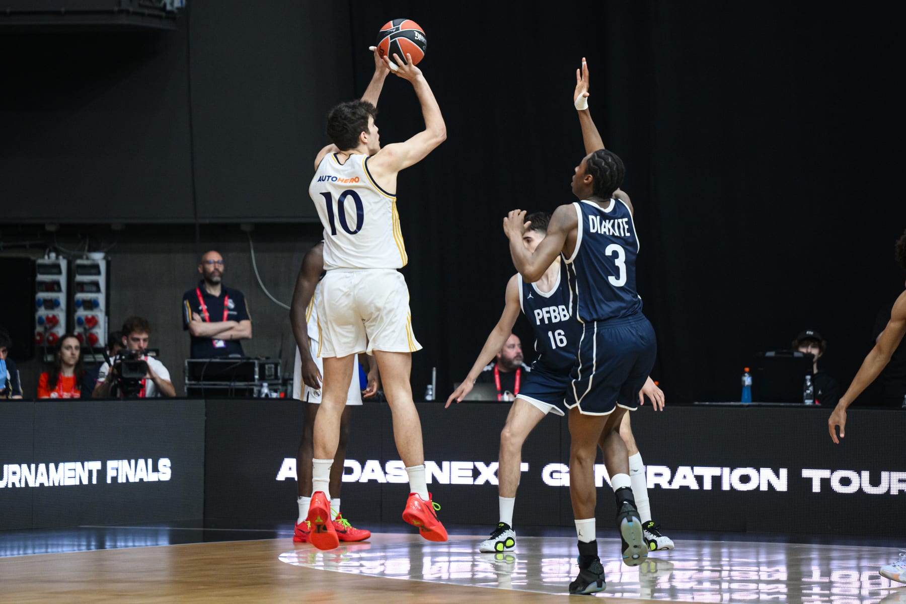 BERLIN, GERMANY - MAY 26: Hugo Gonzalez, #10 of U18 Real Madrid in action during U18 Real Madrid vs U18 PFBB Insep Paris during the EB Adidas Next Generation Tournament Championship Game at Uber Eats Music Hall on May 26, 2024 in Berlin, Germany. (Photo by David Grau/Euroleague Basketball via Getty Images)