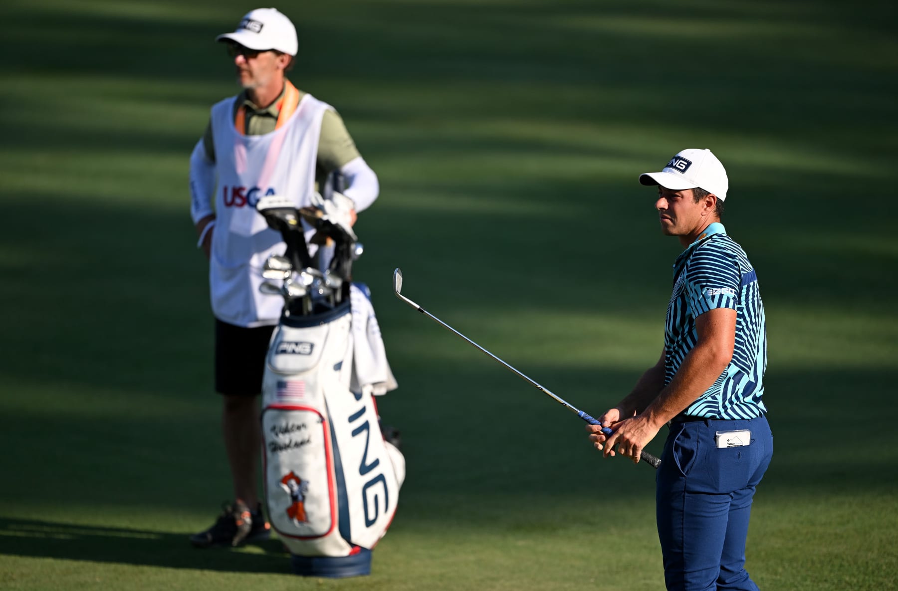 PINEHURST, NORTH CAROLINA - JUNE 13: Viktor Hovland of Norway follows his shot on the seventh hole during the first round of the 124th U.S. Open at Pinehurst Resort on June 13, 2024 in Pinehurst, North Carolina. (Photo by Ross Kinnaird/Getty Images)