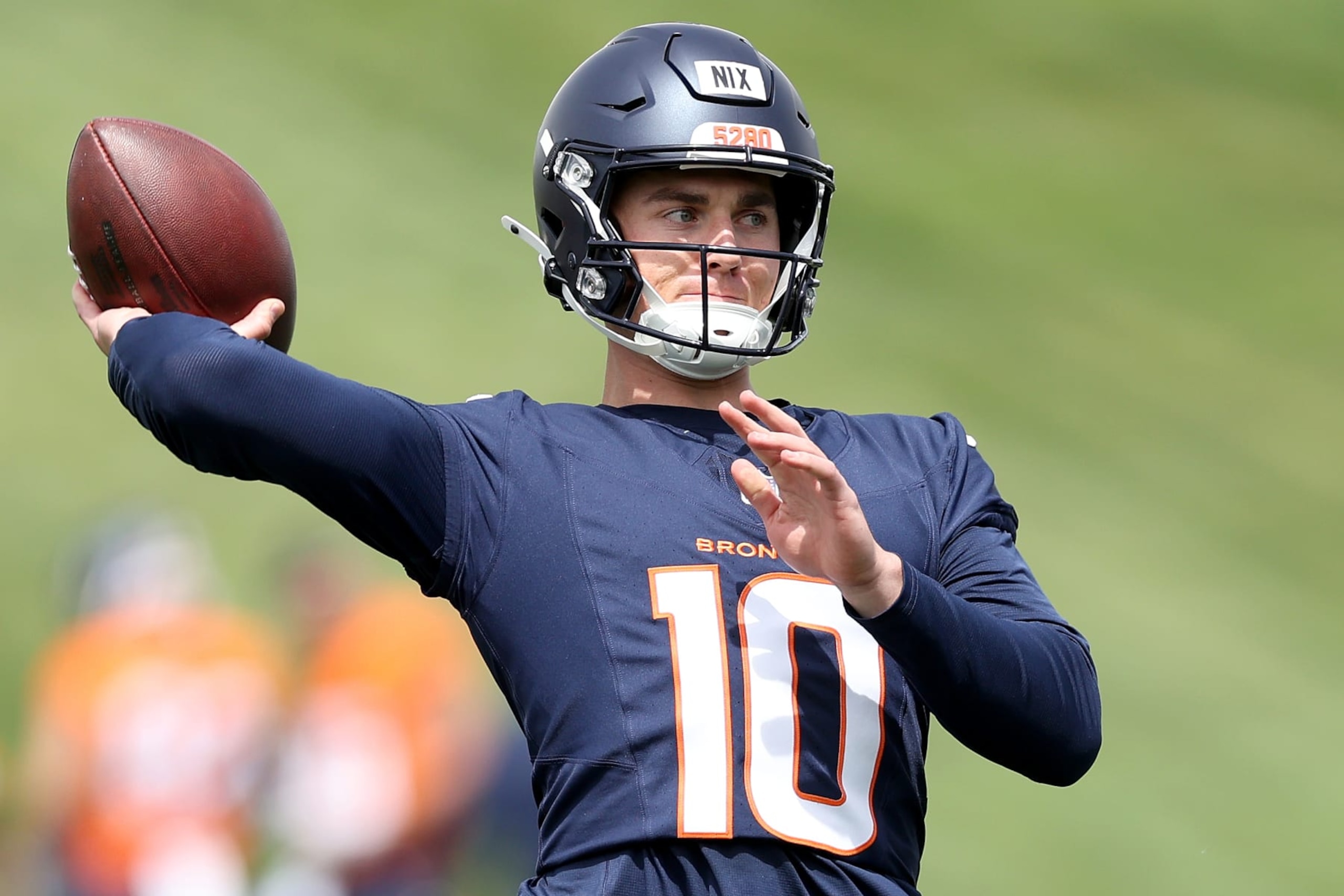 Broncos QB Bo Nix