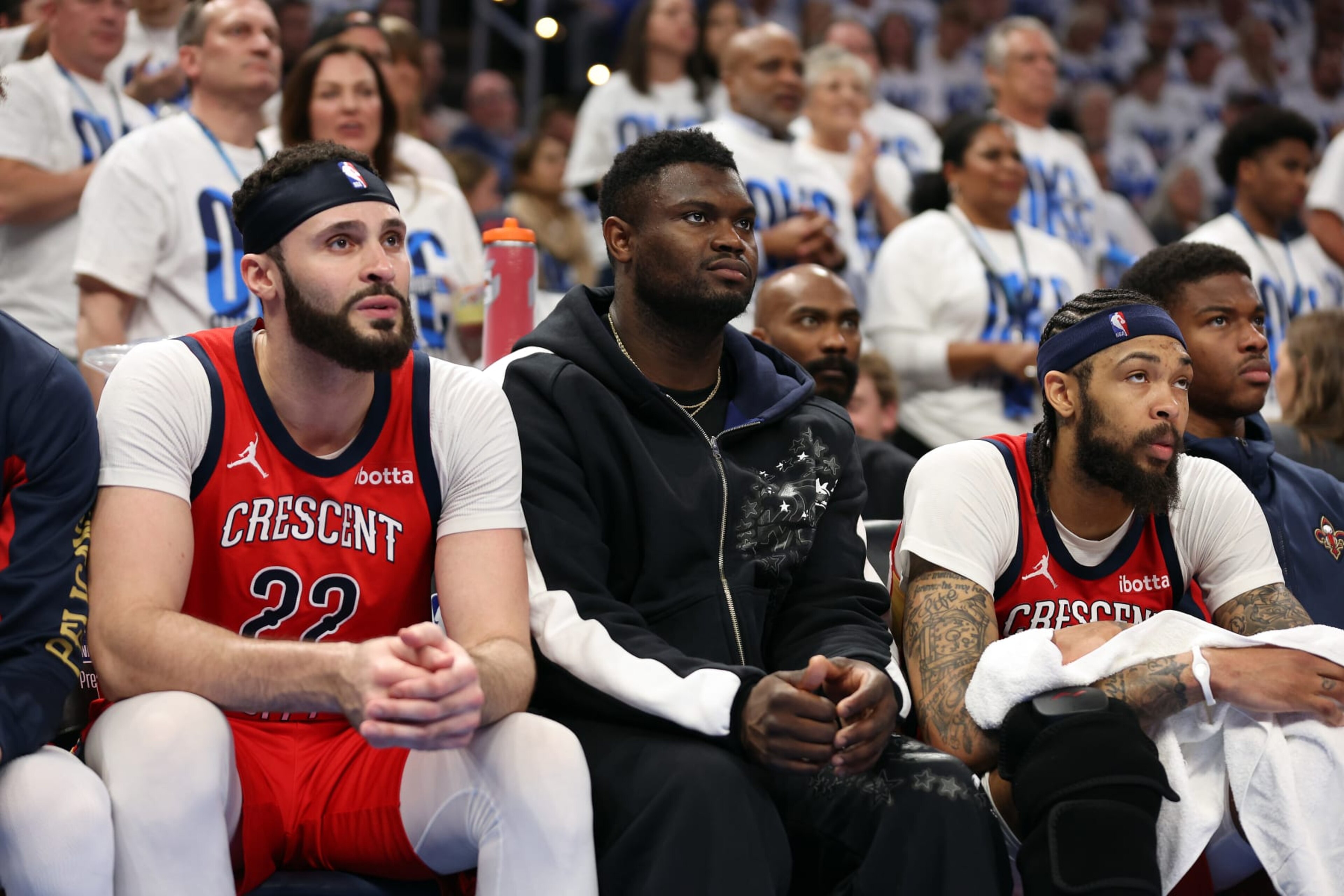 Larry Nance Jr., Zion Williamson and Brandon Ingram Larry Nance Jr., Zion Williamson and Brandon Ingram