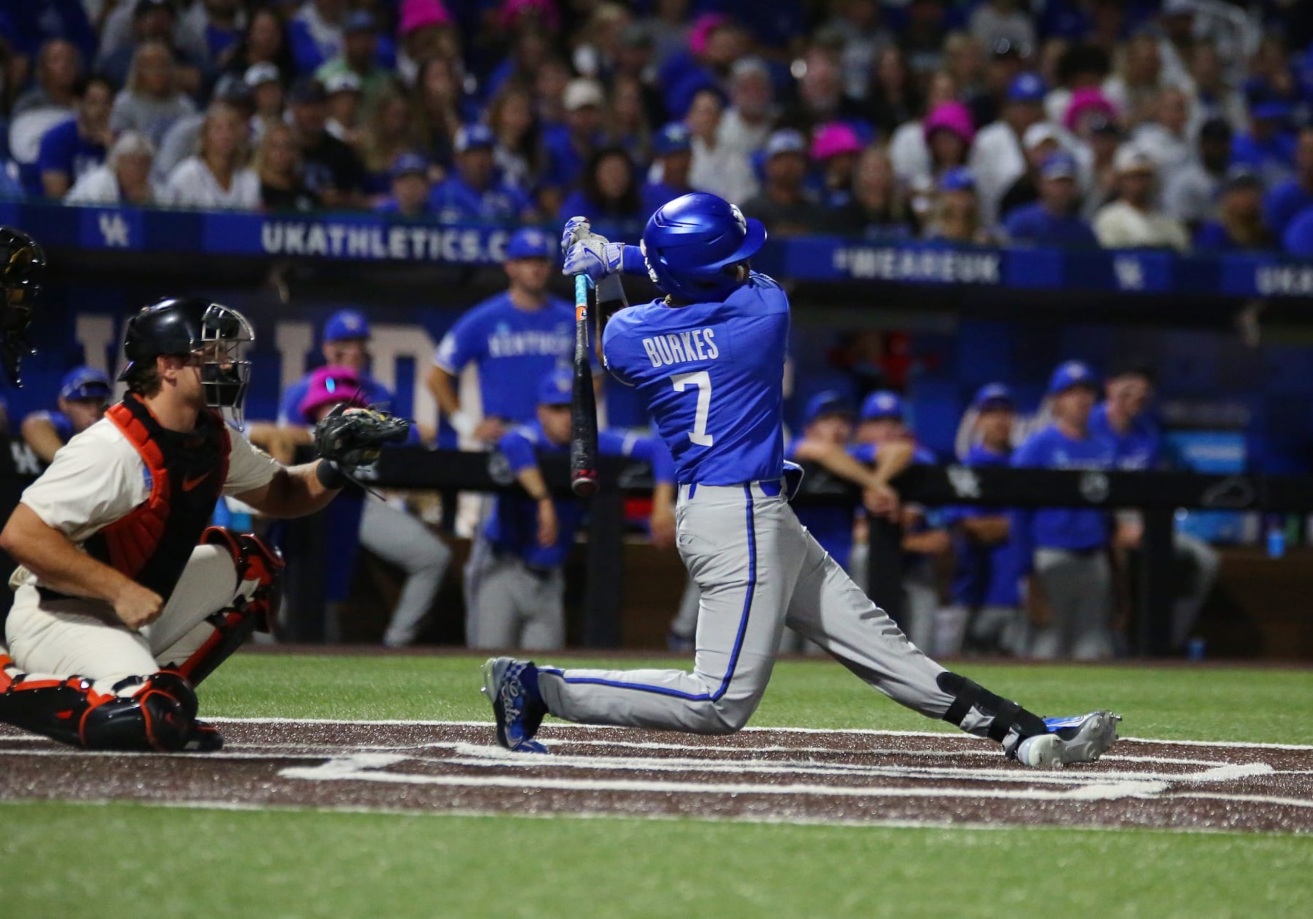 LEXINGTON, KY - JUNE 09: Kentucky catcher Devin Burkes (7) in an NCAA super regional game between the Oregon State Beavers and the Kentucky Wildcats on June 9, 2024, at Kentucky Proud Park in Lexington, KY. (Photo by Jeff Moreland/Icon Sportswire via Getty Images)