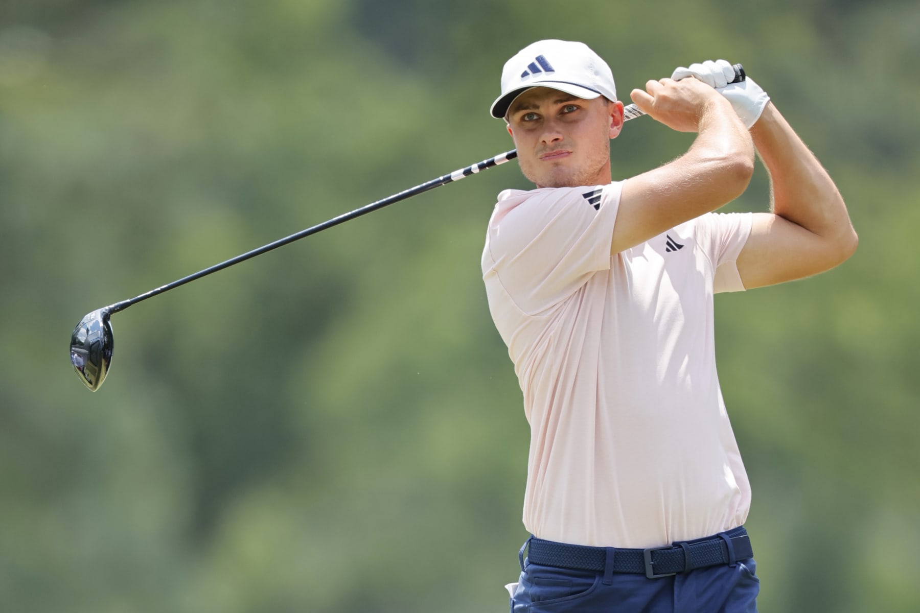 PINEHURST, NORTH CAROLINA - JUNE 14: Ludvig Aberg of Sweden plays his shot from the fourth tee during the second round of the 124th U.S. Open at Pinehurst Resort on June 14, 2024 in Pinehurst, North Carolina. (Photo by Alex Slitz/Getty Images)