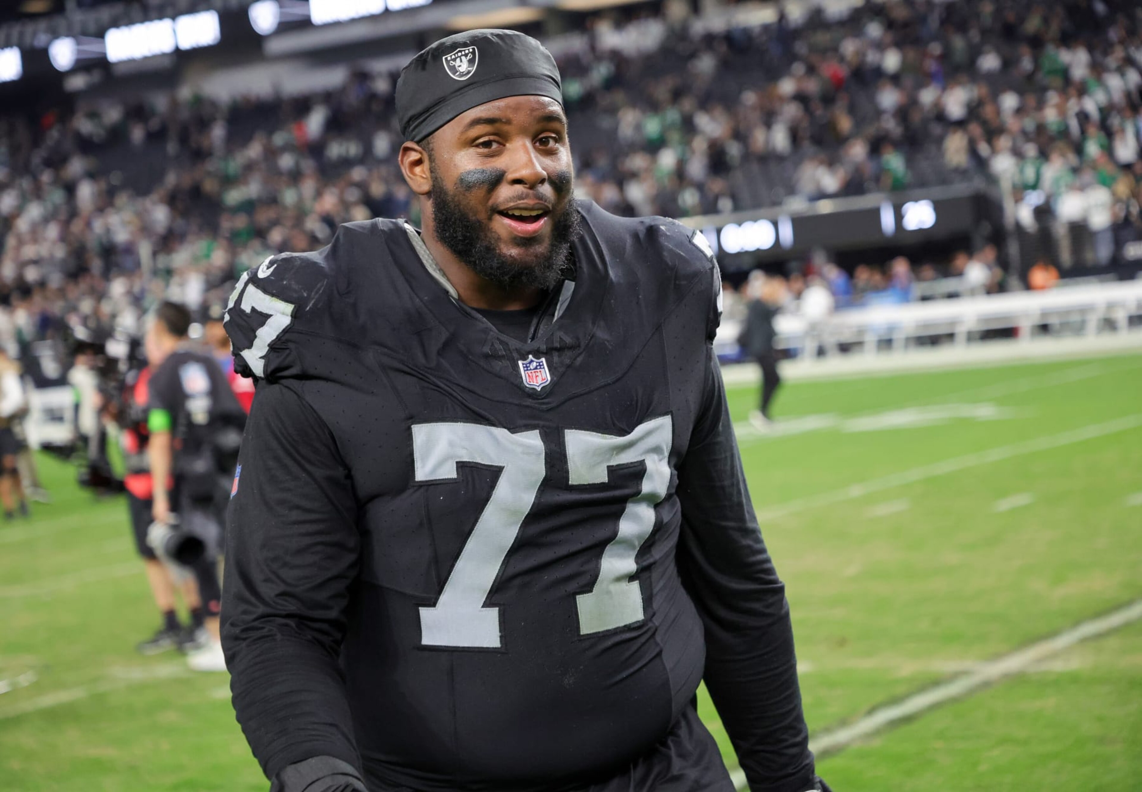 Raiders OL Thayer Munford Jr. 