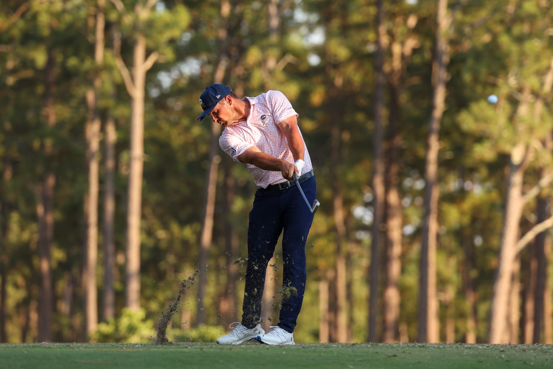 PINEHURST, NORTH CAROLINA - JUNE 15: Bryson DeChambeau of the United States hits a tee shot on the 15th hole during the third round of the 124th U.S. Open at Pinehurst Resort on June 15, 2024 in Pinehurst, North Carolina. (Photo by Gregory Shamus/Getty Images)