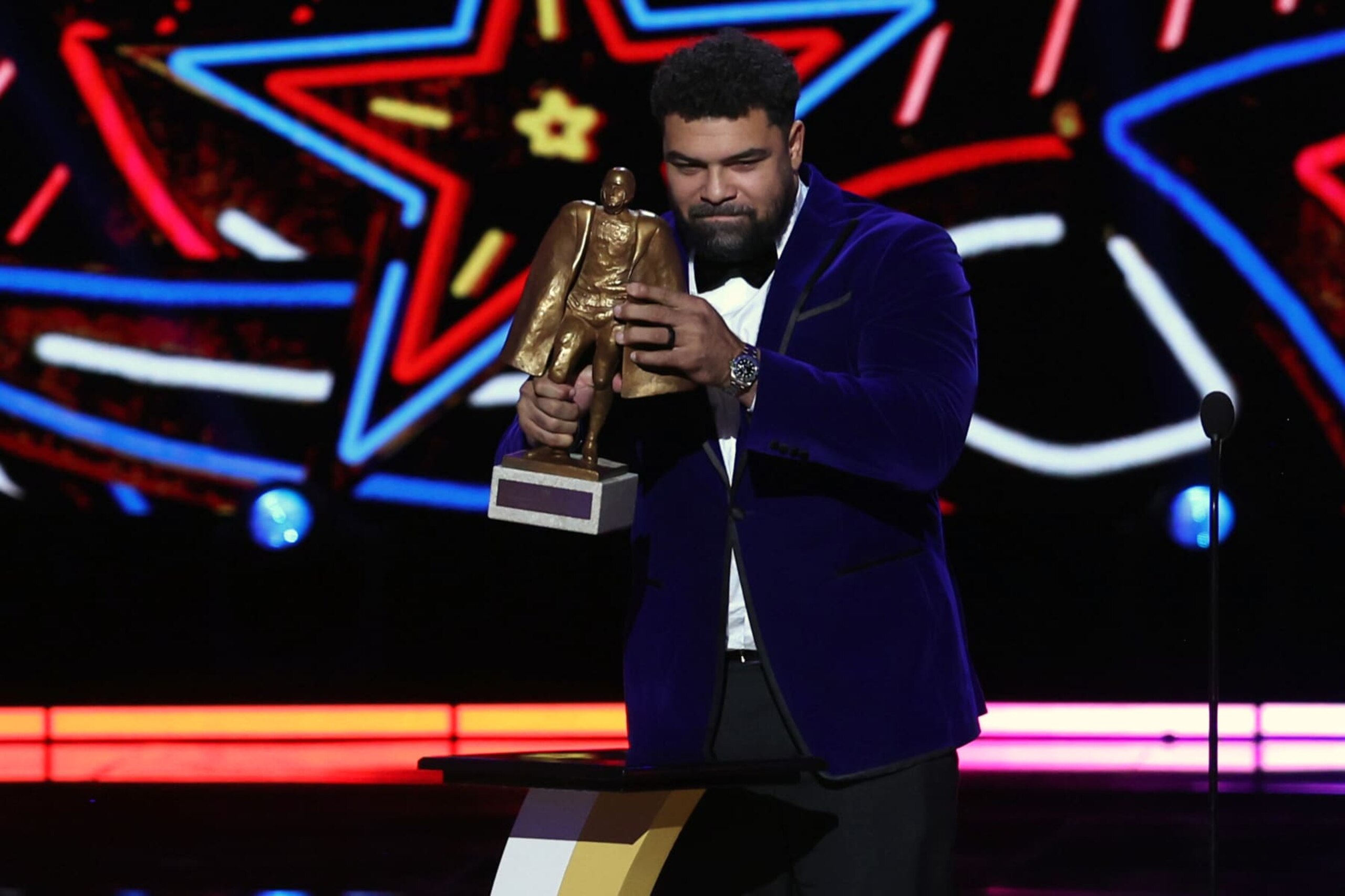 LAS VEGAS, NV - FEBRUARY 8: Cameron Heyward of the Pittsburgh Steelers, winner of the Walter Payton Man of the Year Award speaks at the 13th Annual NFL Honors on February 8, 2024 in Las Vegas, Nevada. (Photo by Perry Knotts/Getty Images)