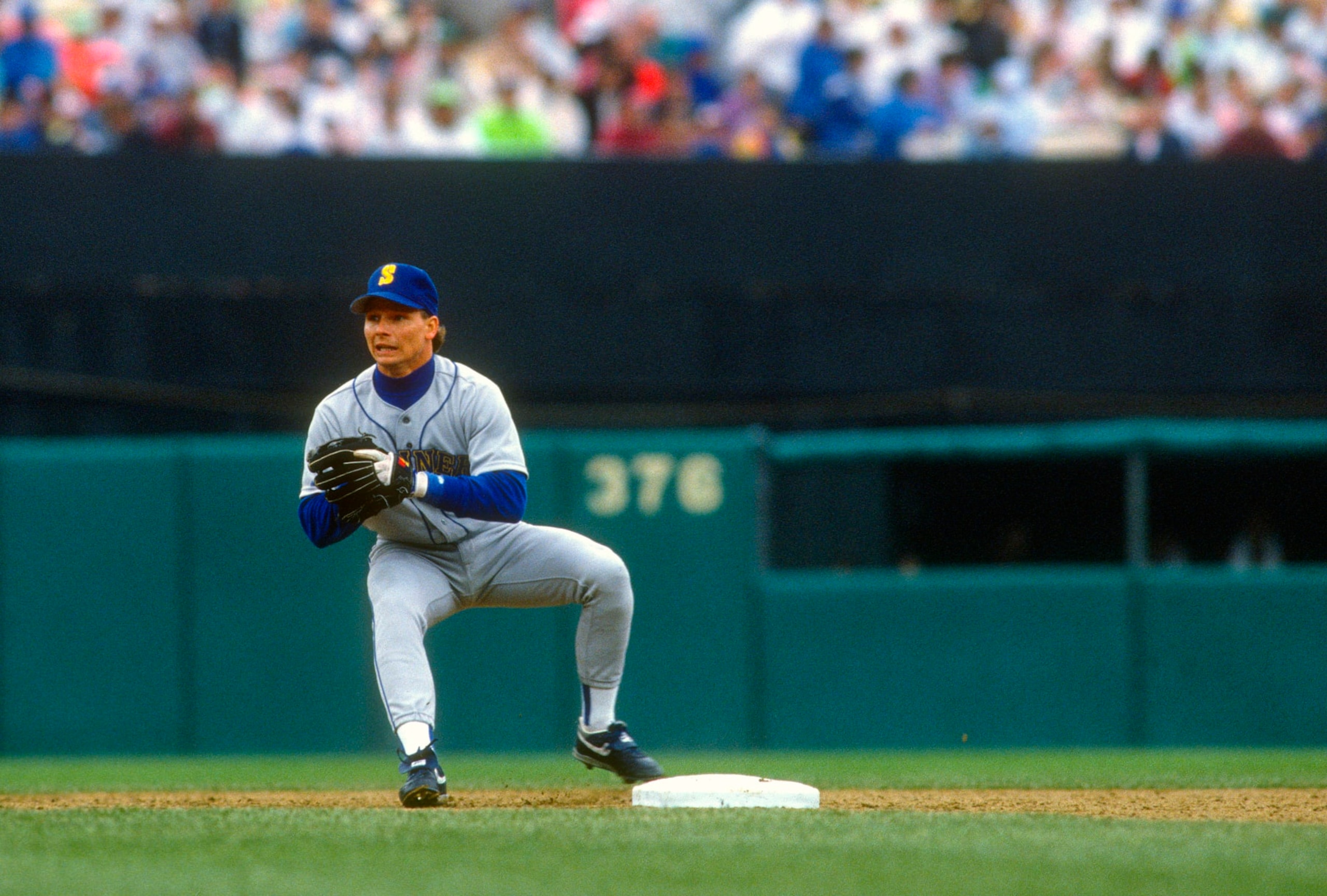 BALTIMORE, MD - CIRCA 1990: Mike Brumley #7 of the Seattle Mariners in action against the Baltimore Orioles during a Major League Baseball game circa 1990 at Memorial Stadium in Baltimore, Maryland. Brumley played for the Mariners in 1990. (Photo by Focus on Sport/Getty Images)